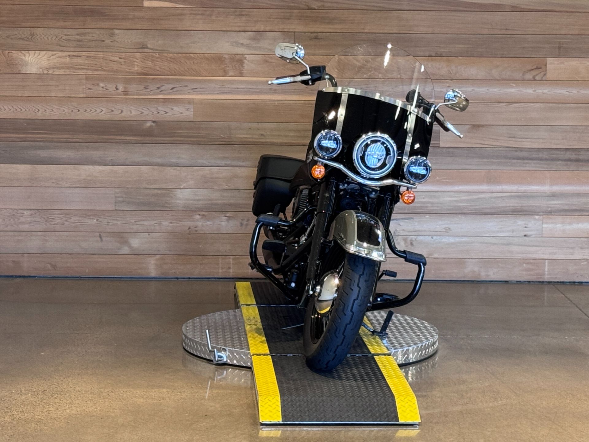 2021 Harley-Davidson Heritage Classic 114 in Salem, Oregon - Photo 3