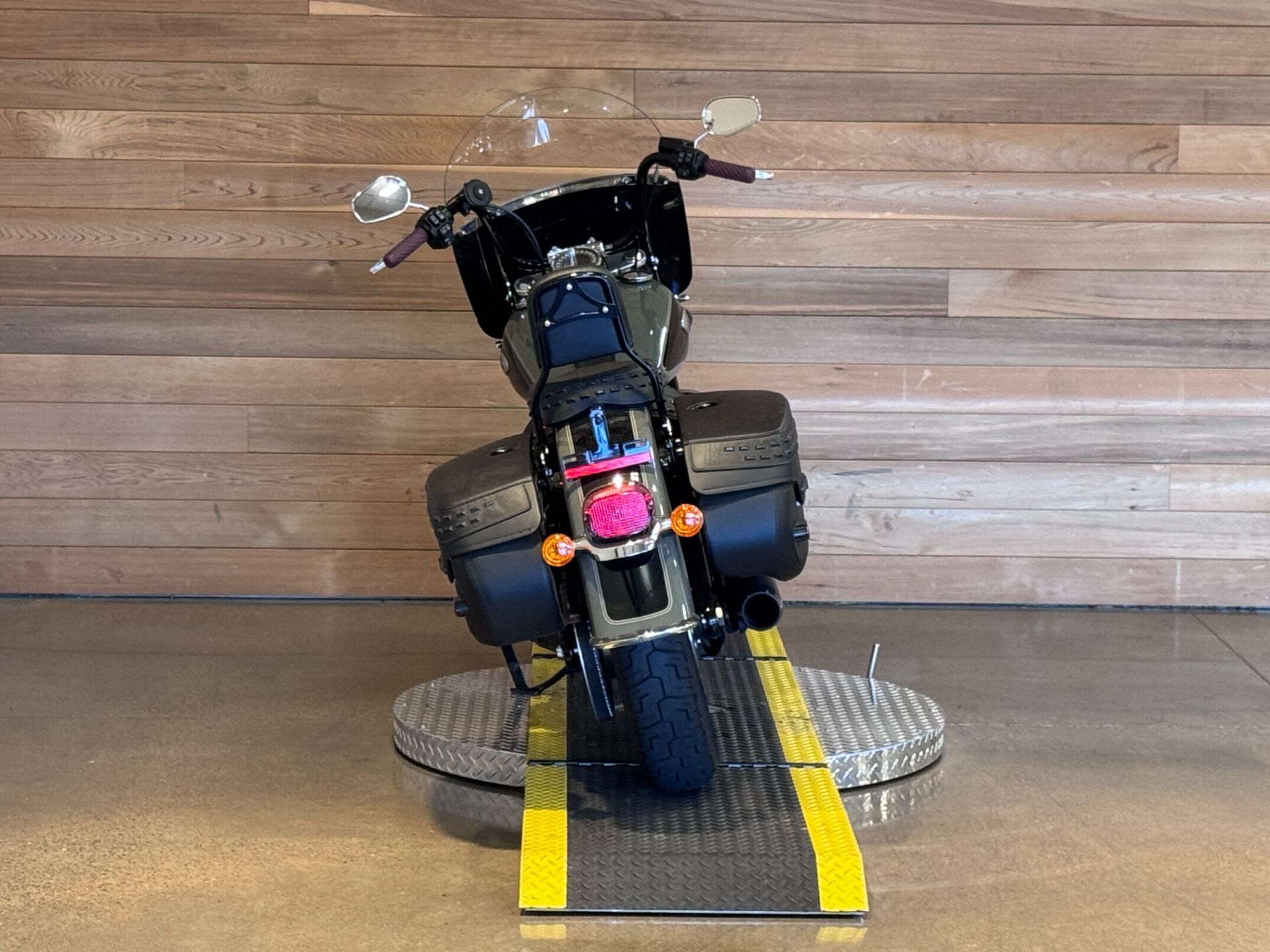 2021 Harley-Davidson Heritage Classic 114 in Salem, Oregon - Photo 6