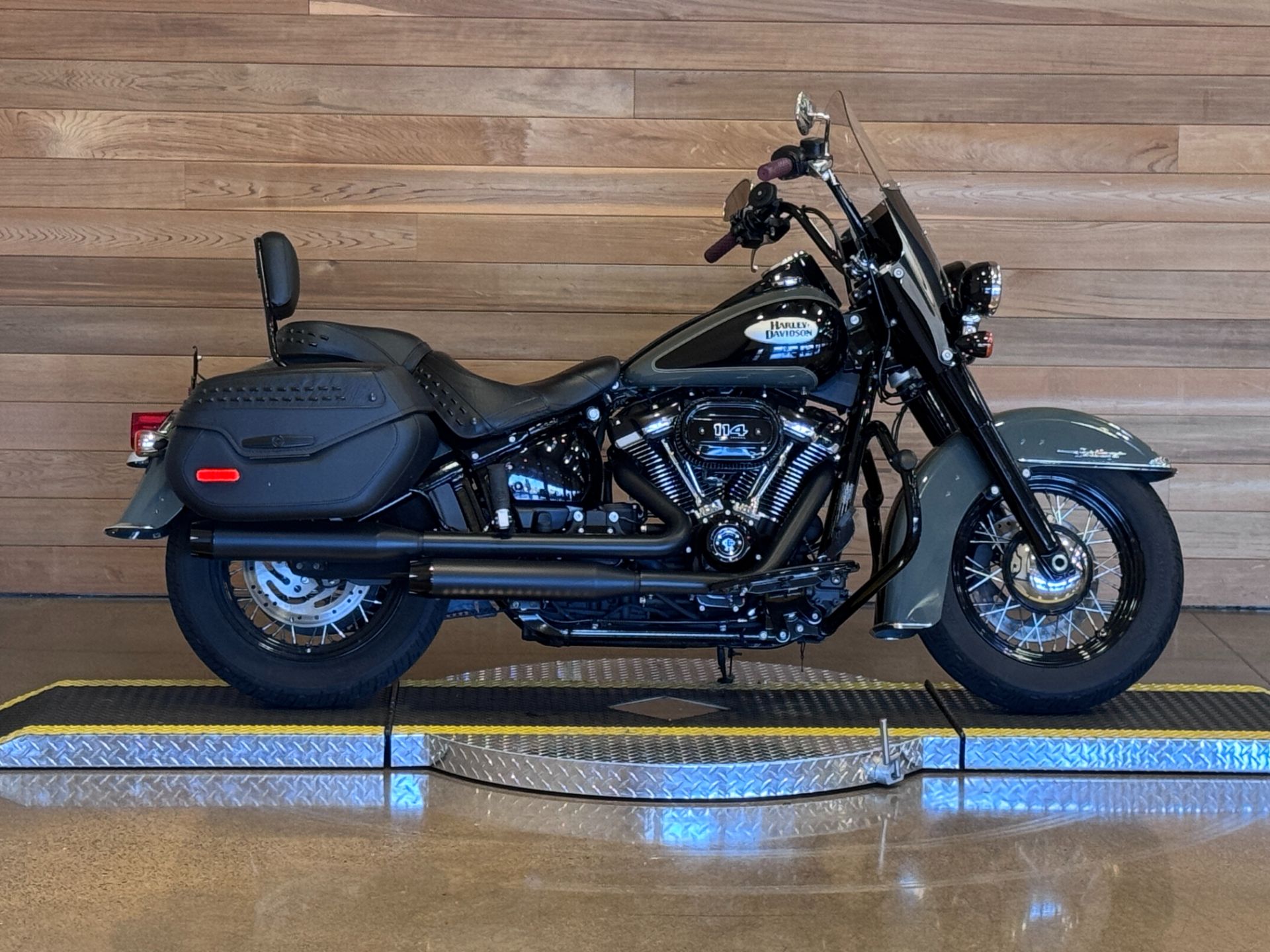 2021 Harley-Davidson Heritage Classic 114 in Salem, Oregon - Photo 1