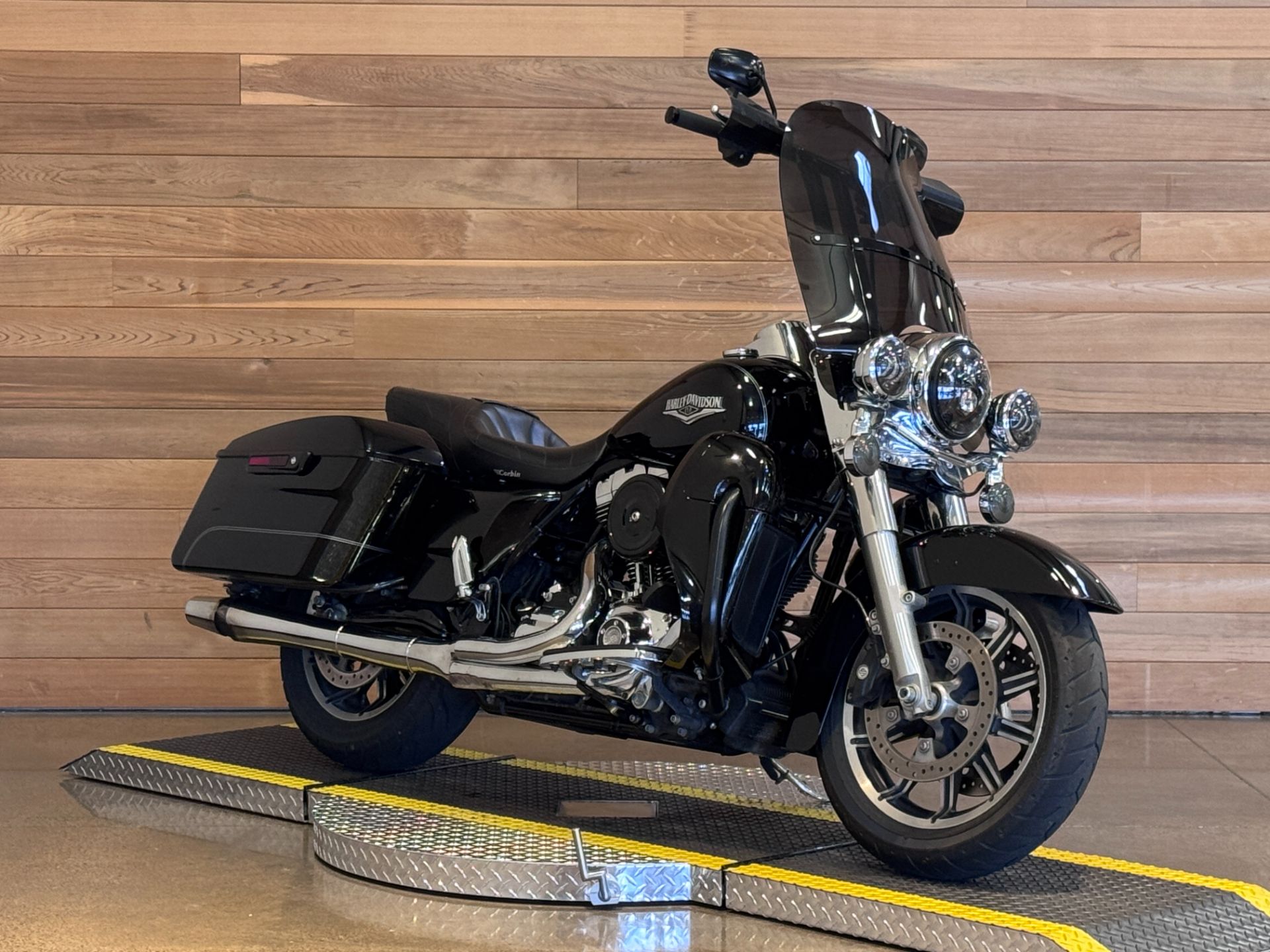 2015 Harley-Davidson Road King® in Salem, Oregon - Photo 2