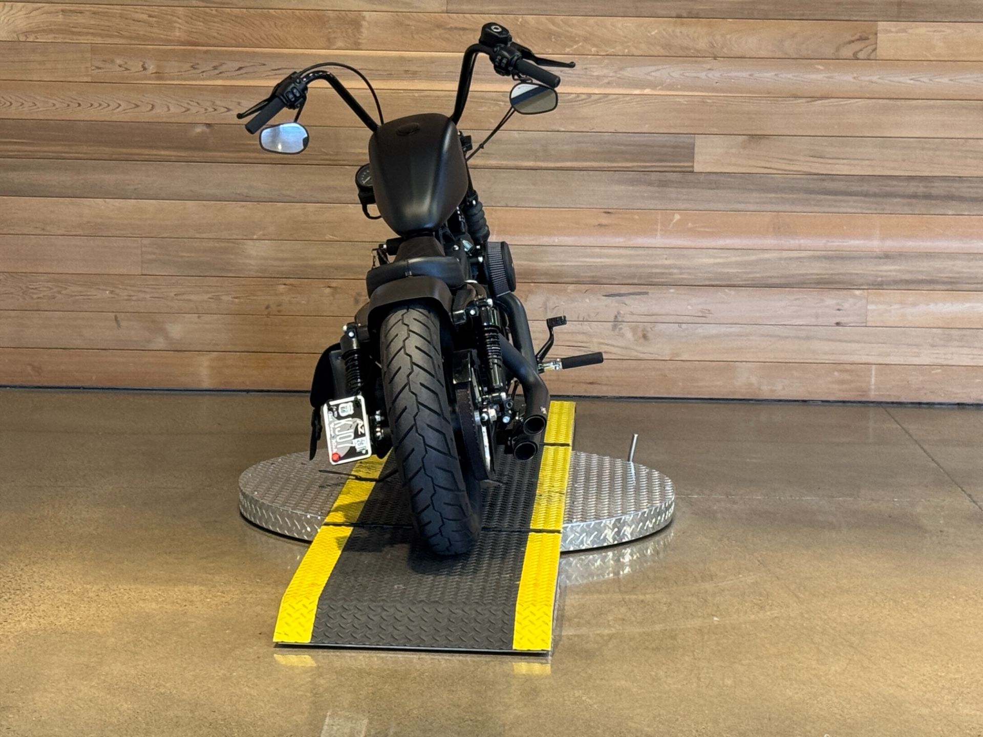 2020 Harley-Davidson Iron 883™ in Salem, Oregon - Photo 6