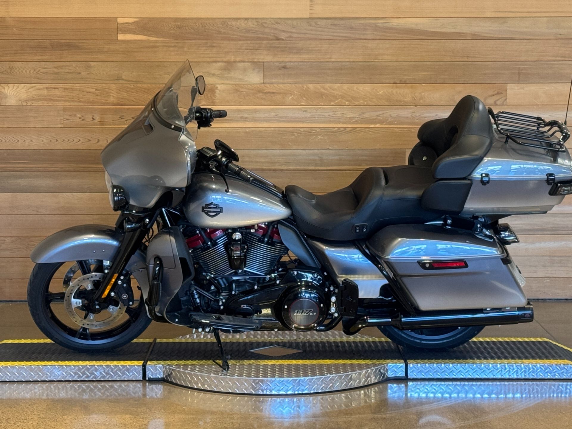 2019 Harley-Davidson CVO™ Limited in Salem, Oregon - Photo 5