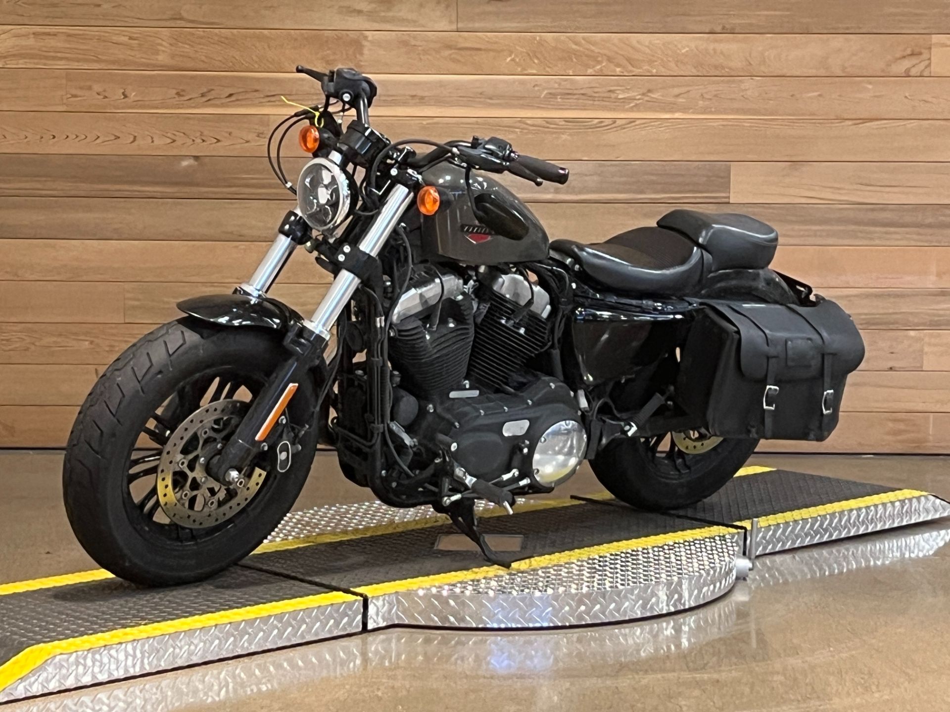 2019 Harley-Davidson Forty-Eight® in Salem, Oregon - Photo 4