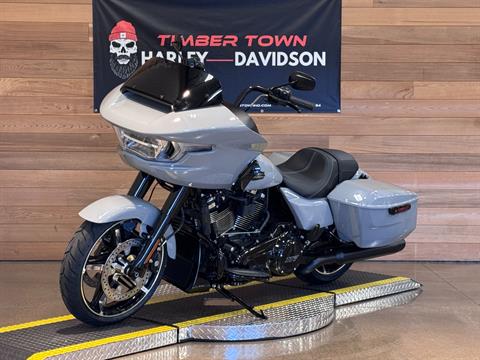 2025 Harley-Davidson Road Glide® in Salem, Oregon - Photo 4