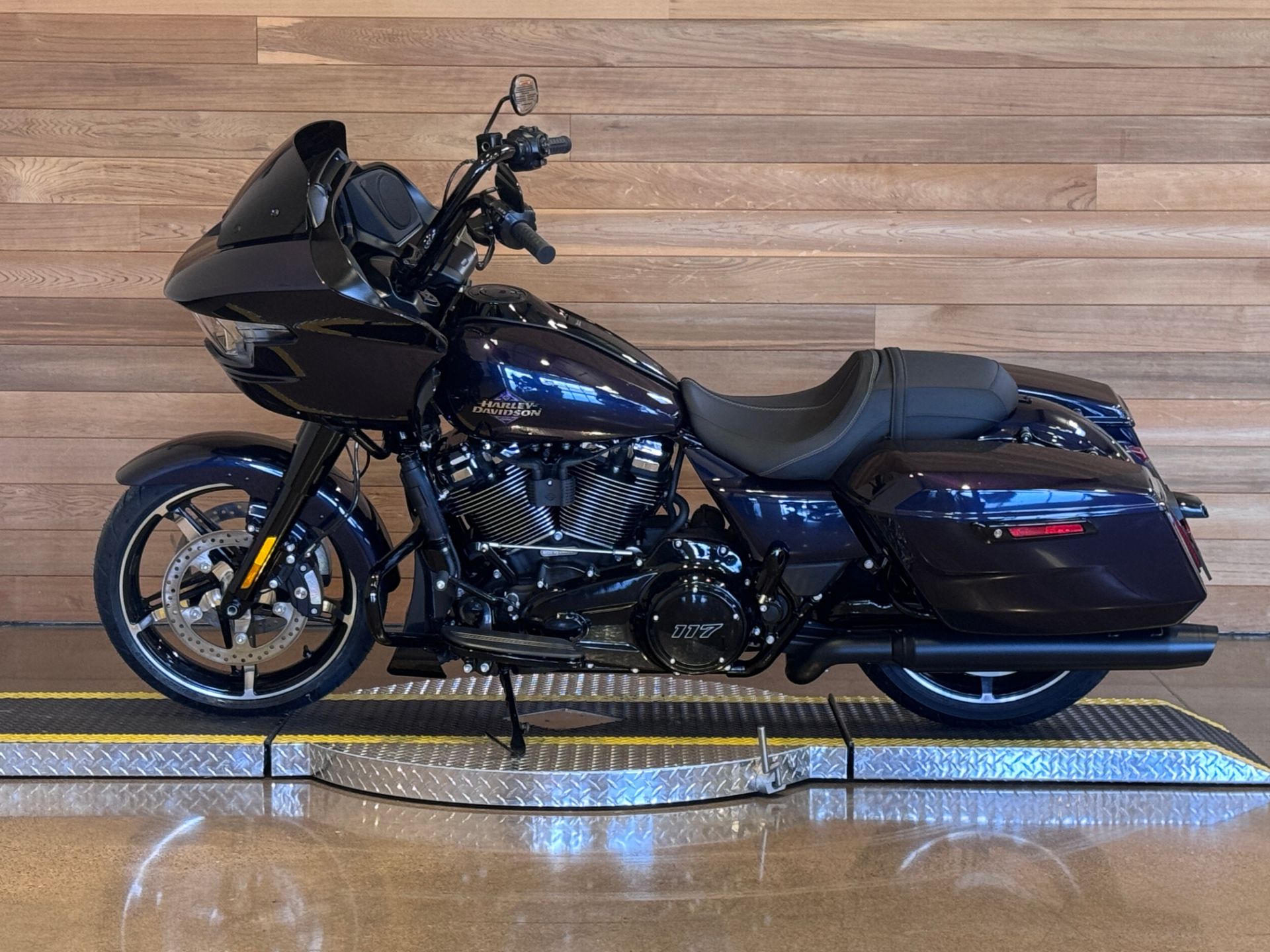 2025 Harley-Davidson Road Glide® in Salem, Oregon - Photo 5