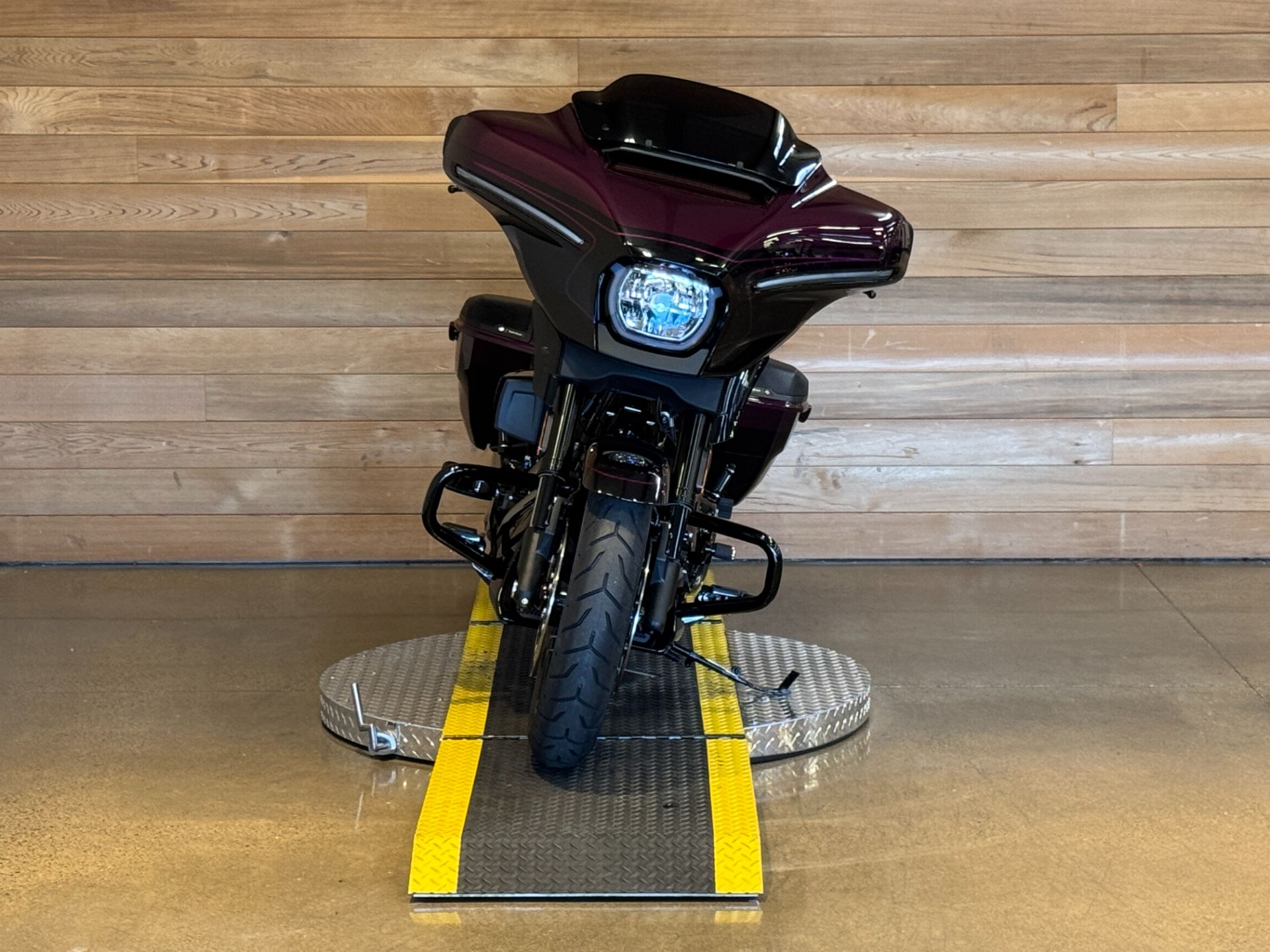 2025 Harley-Davidson CVO™ Street Glide® in Salem, Oregon - Photo 3