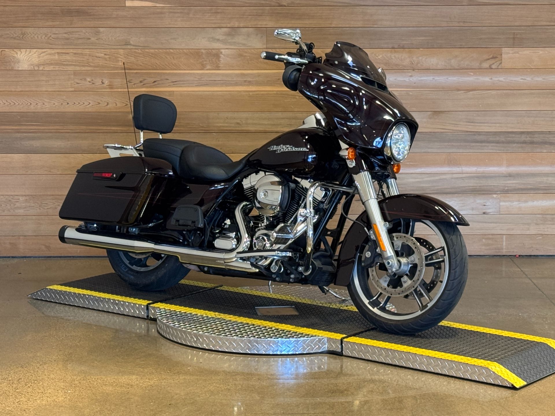 2014 Harley-Davidson Street Glide® Special 2