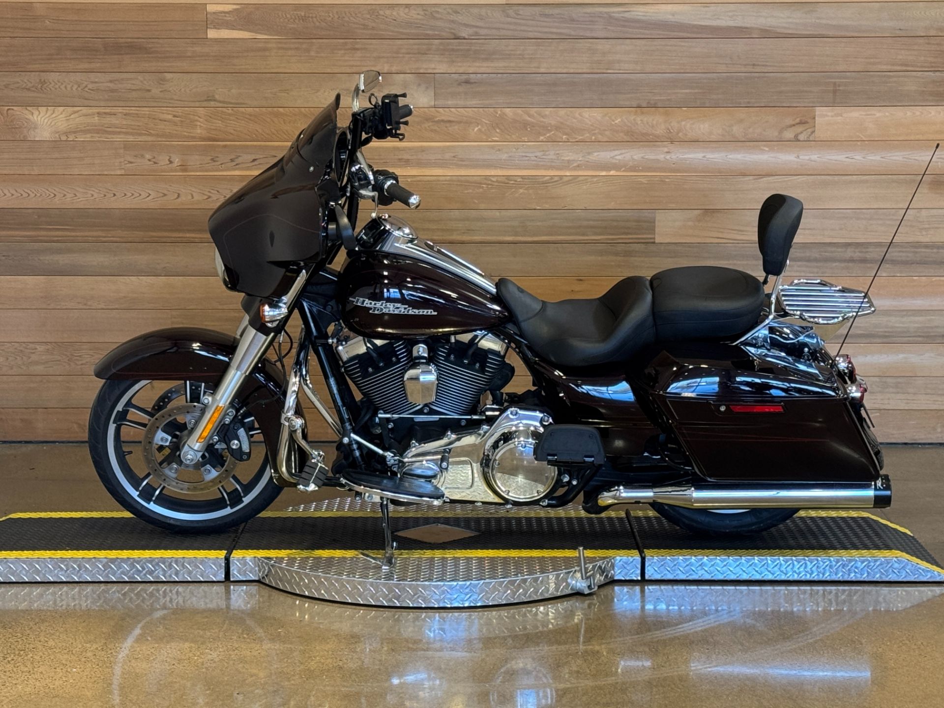 2014 Harley-Davidson Street Glide® Special 5