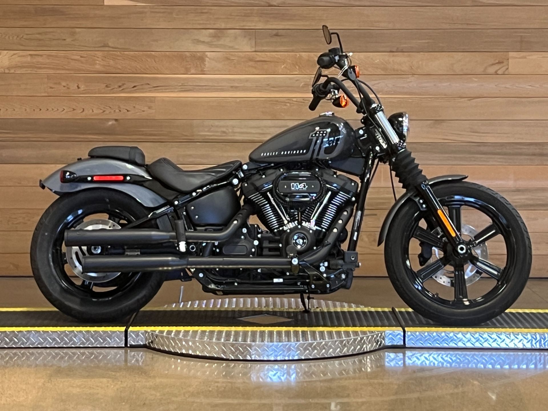 2022 Harley-Davidson Street Bob® 114 in Salem, Oregon - Photo 1