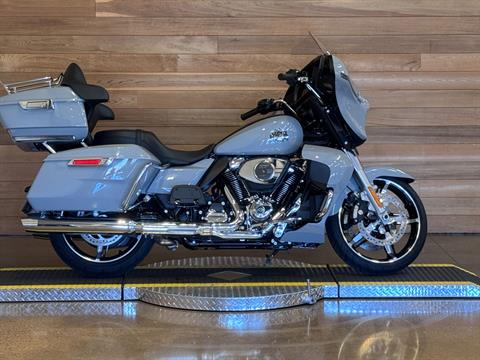 2025 Harley-Davidson Street Glide® Ultra in Salem, Oregon