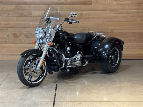 2016 Harley-Davidson Freewheeler™ in Salem, Oregon - Photo 4