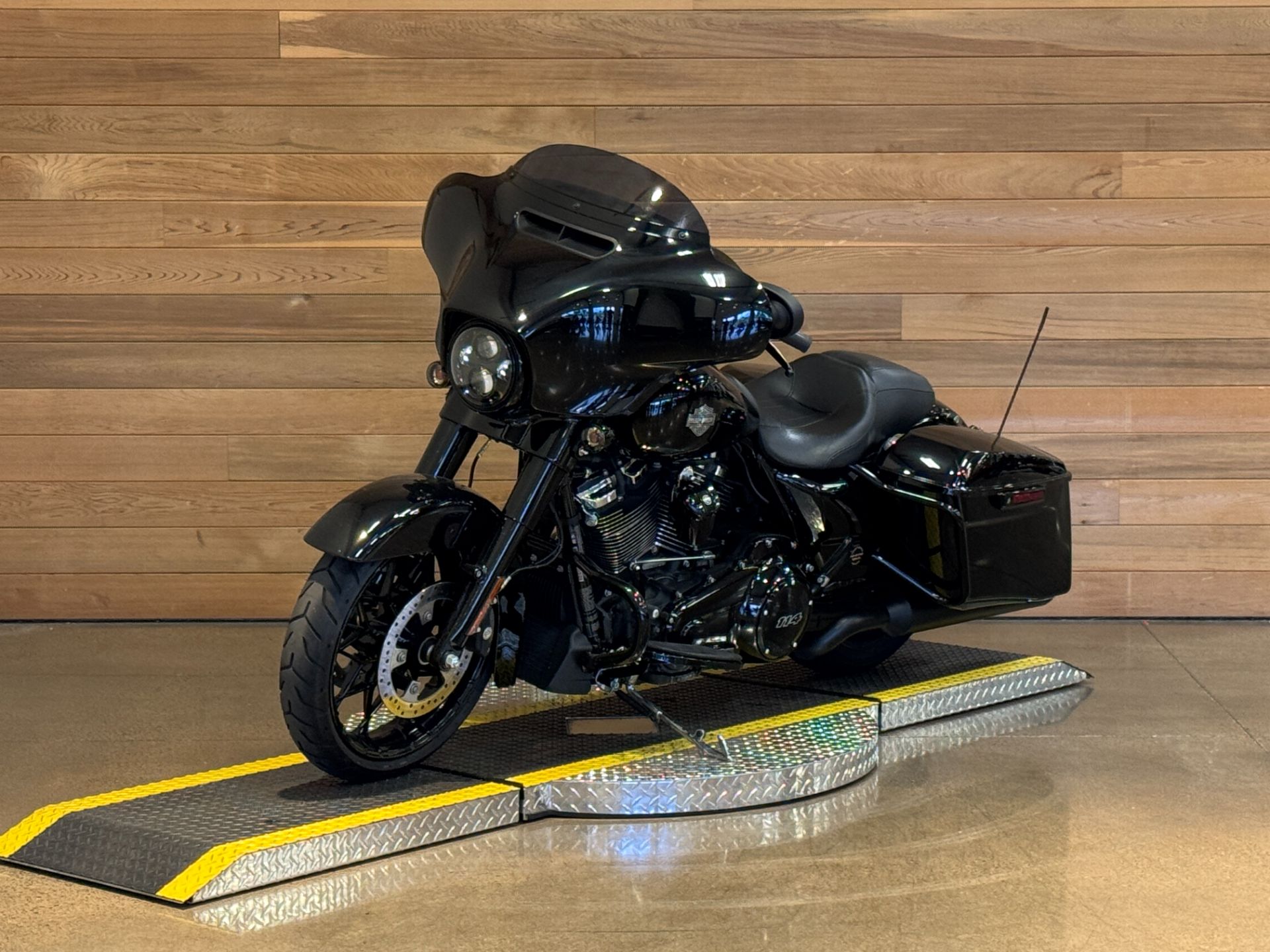 2021 Harley-Davidson Street Glide® Special in Salem, Oregon - Photo 4
