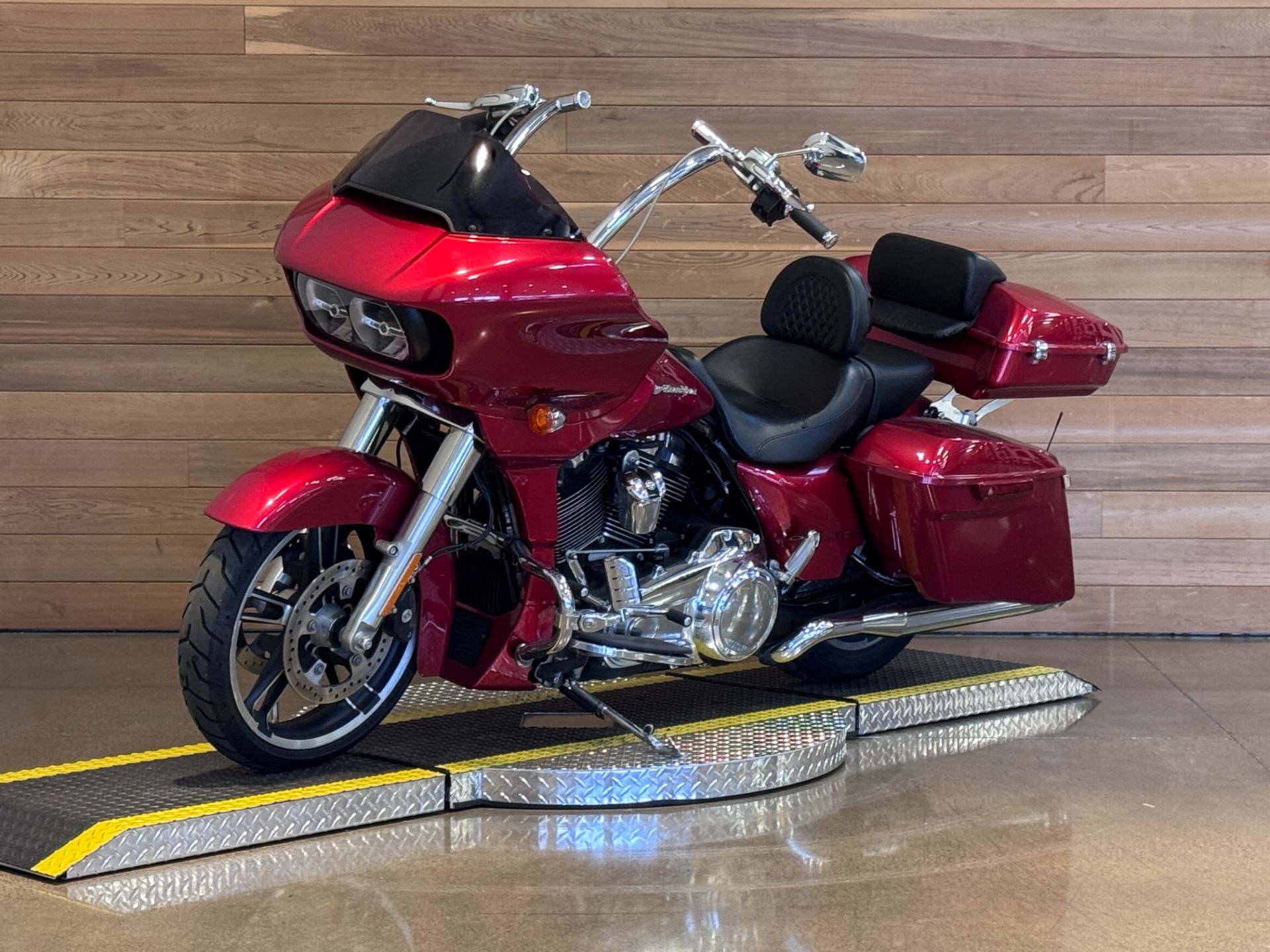 2019 Harley-Davidson Road Glide® in Salem, Oregon - Photo 4