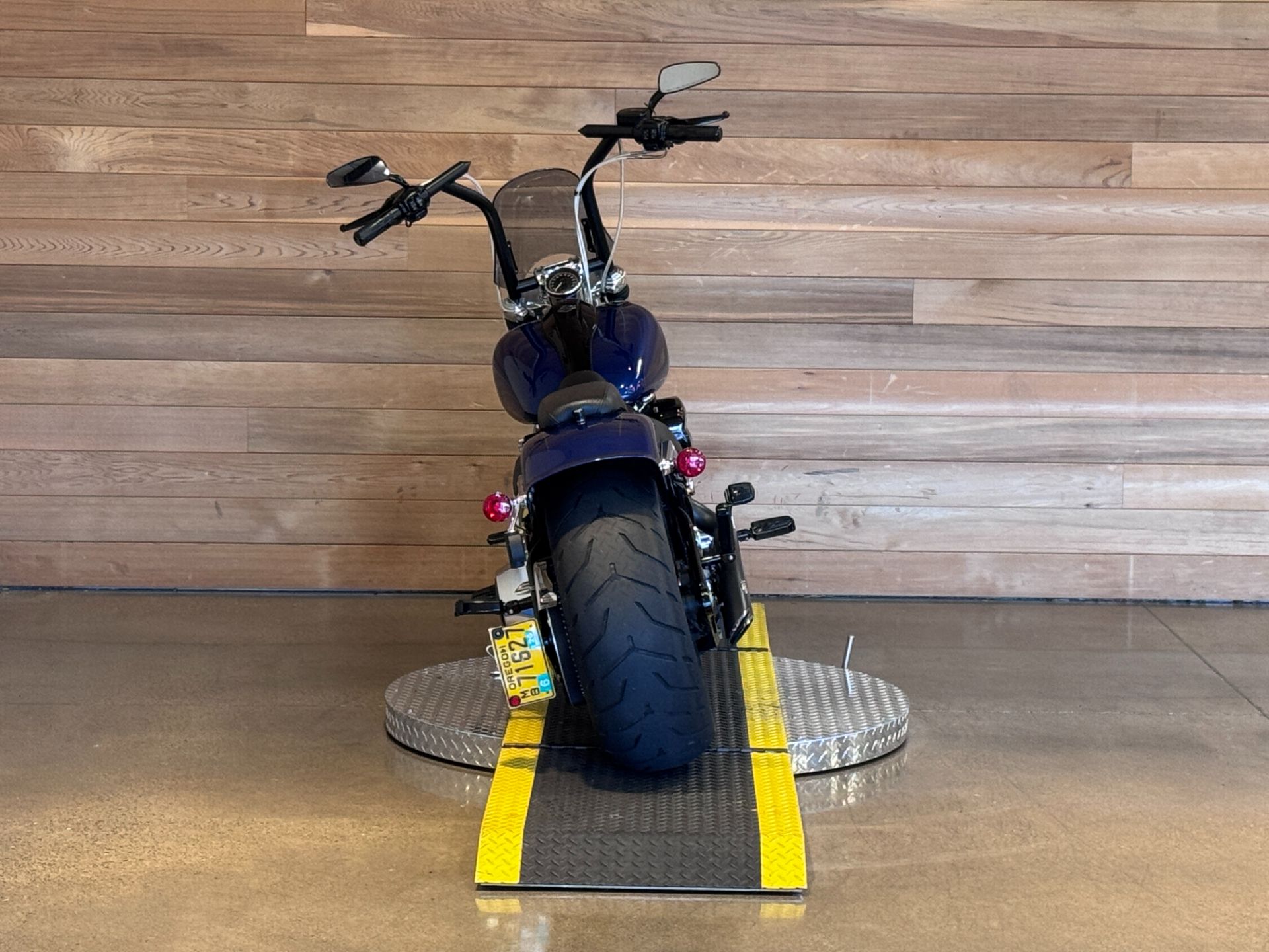 2015 Harley-Davidson Breakout® in Salem, Oregon - Photo 5