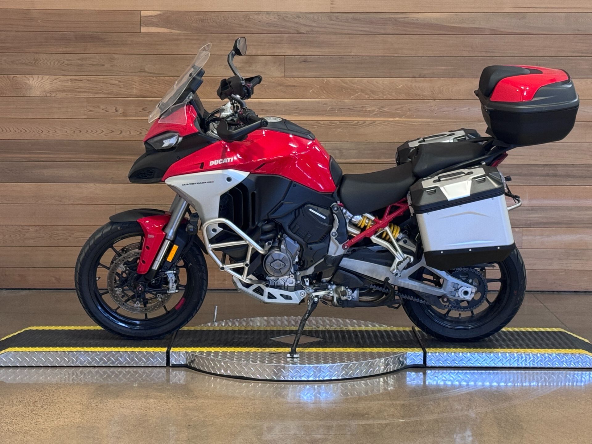 2021 Ducati Multistrada V4 in Salem, Oregon - Photo 5