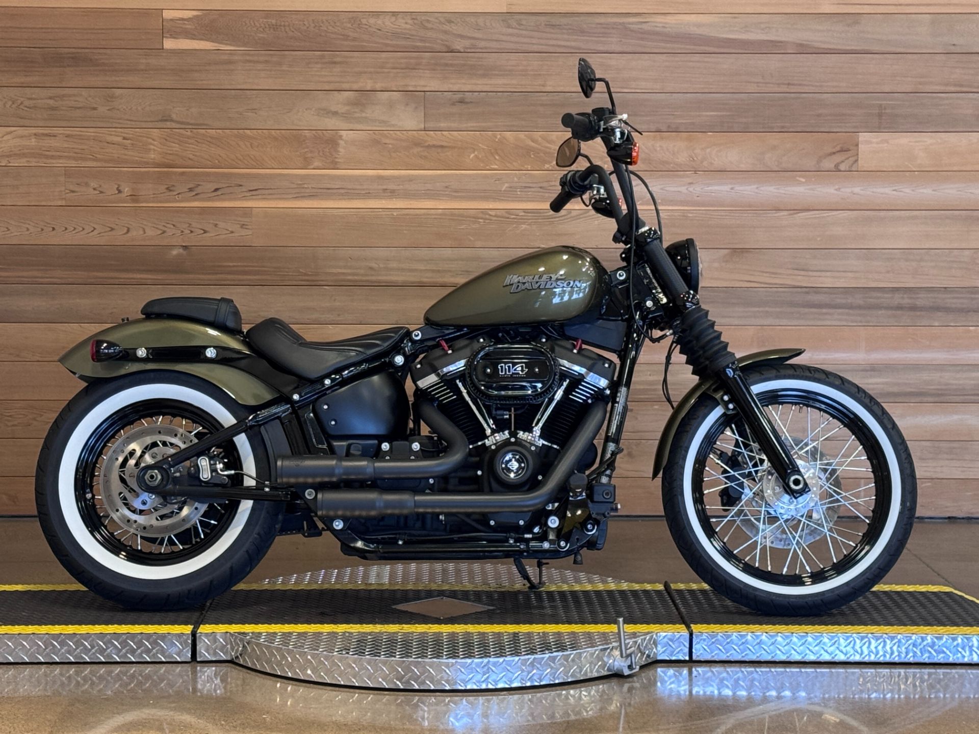 2018 Harley-Davidson Street Bob® 107 in Salem, Oregon - Photo 1