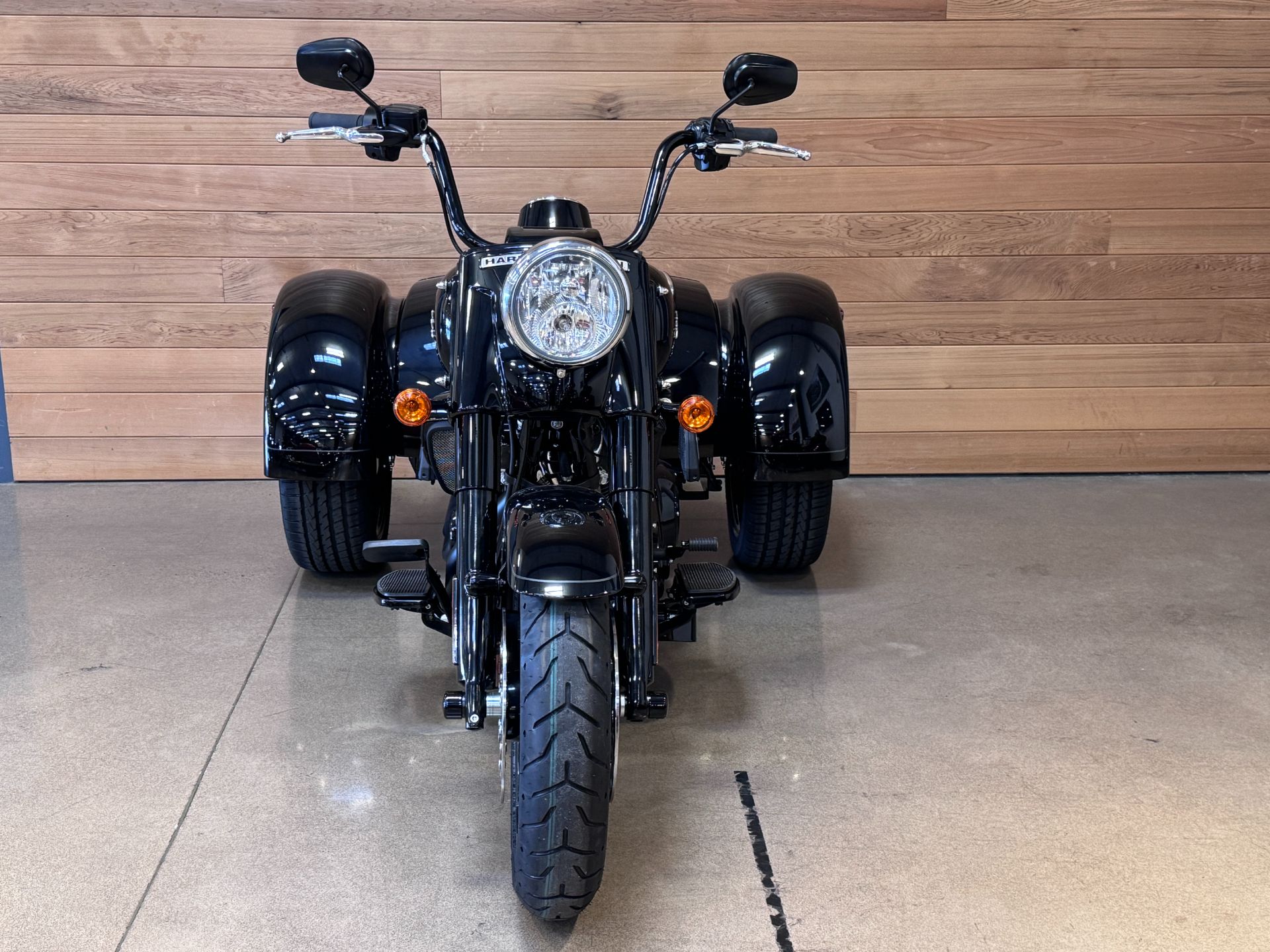 2024 Harley-Davidson Freewheeler® in Salem, Oregon - Photo 3
