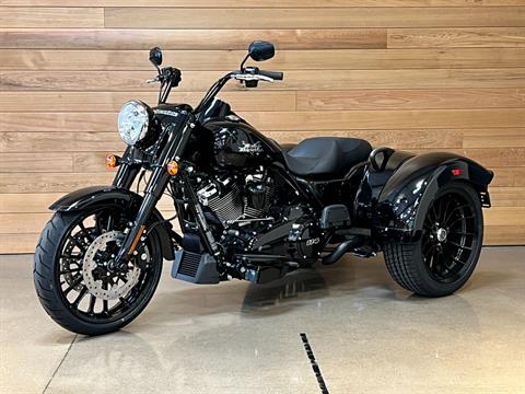 2024 Harley-Davidson Freewheeler® in Salem, Oregon - Photo 4