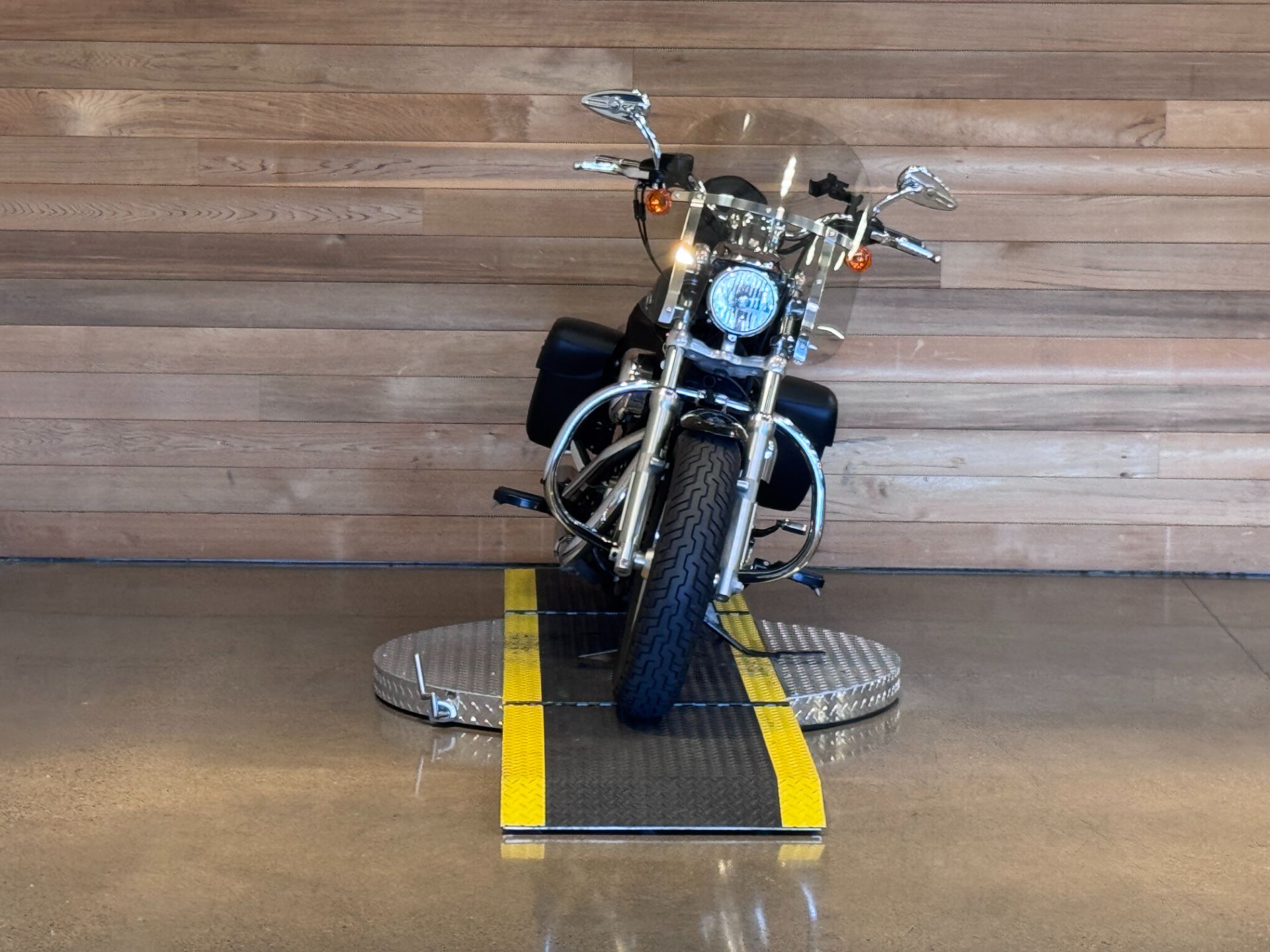 2014 Harley-Davidson 1200 Custom in Salem, Oregon - Photo 3
