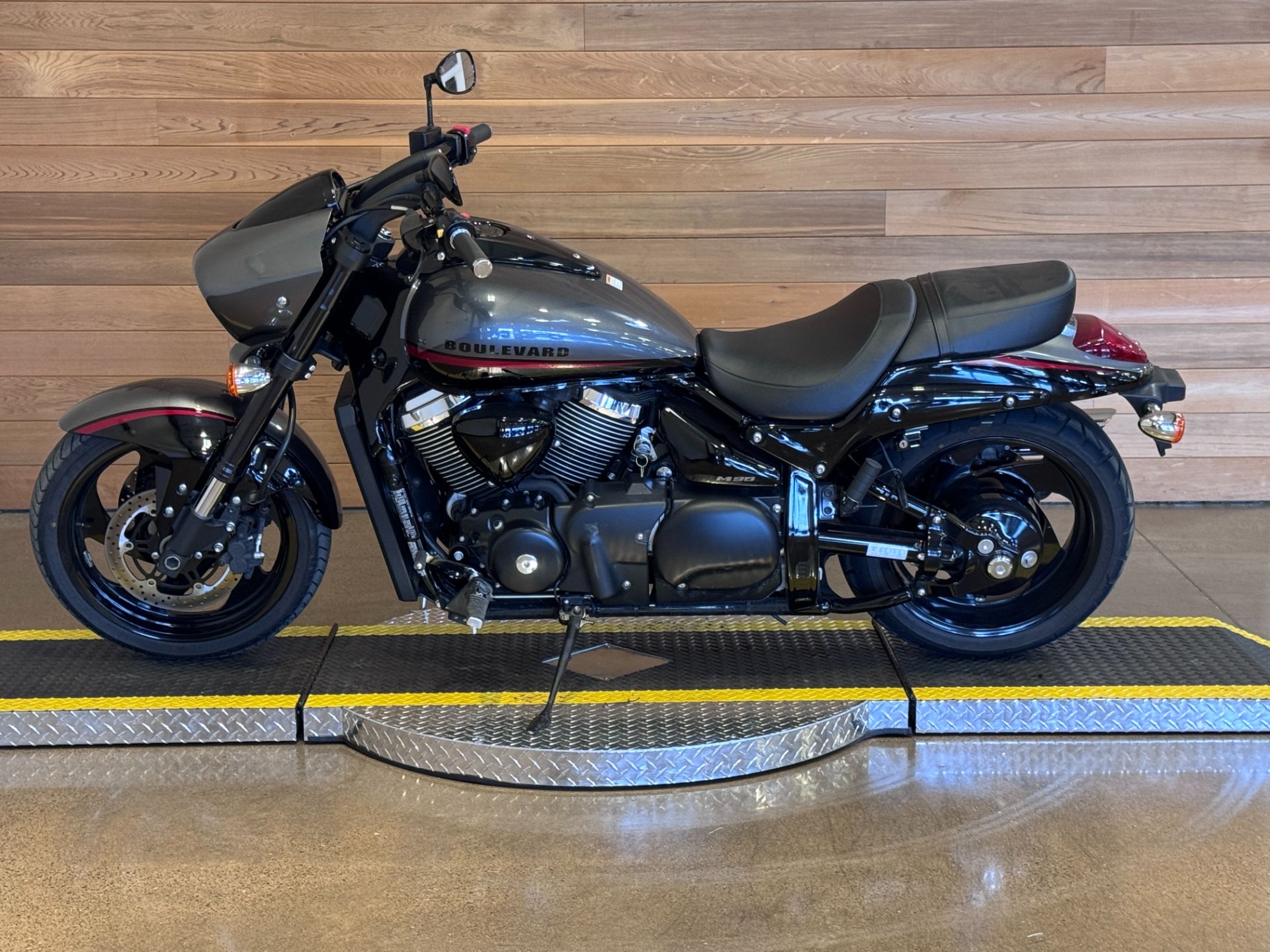 2019 Suzuki Boulevard M90 in Salem, Oregon - Photo 5
