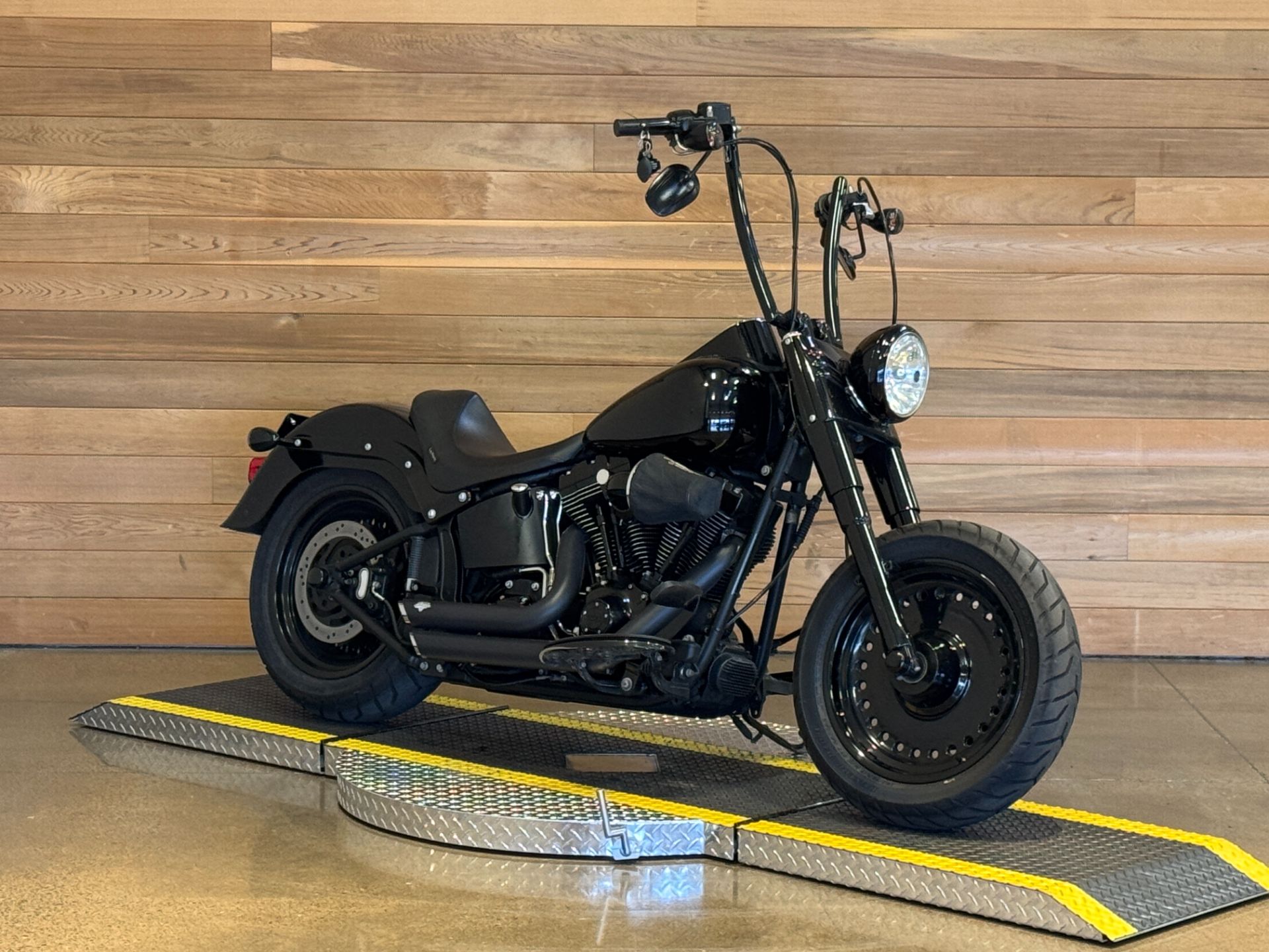 2012 Harley-Davidson Softail® Fat Boy® Lo in Salem, Oregon - Photo 2