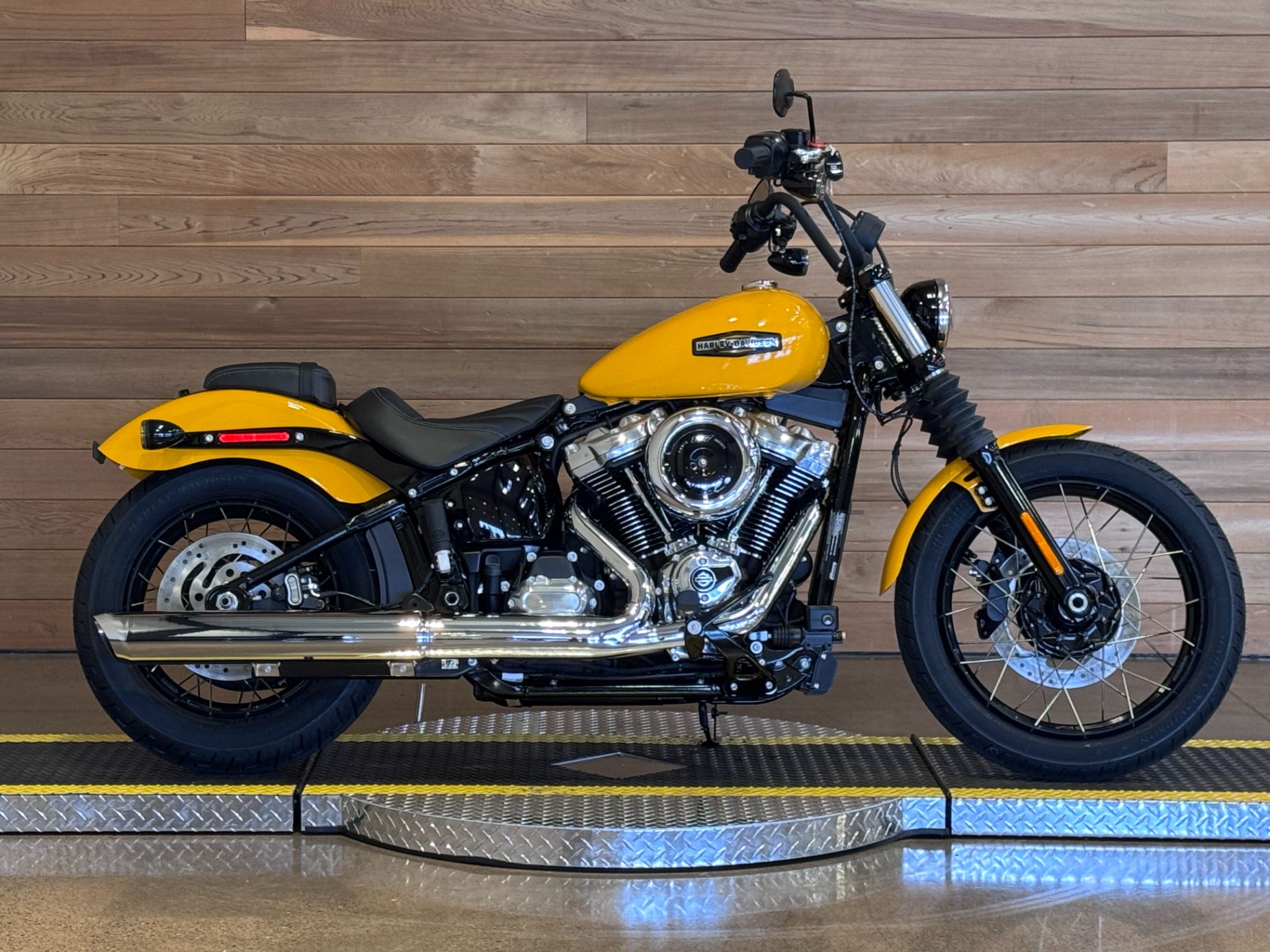 2025 Harley-Davidson Street Bob® in Salem, Oregon - Photo 1