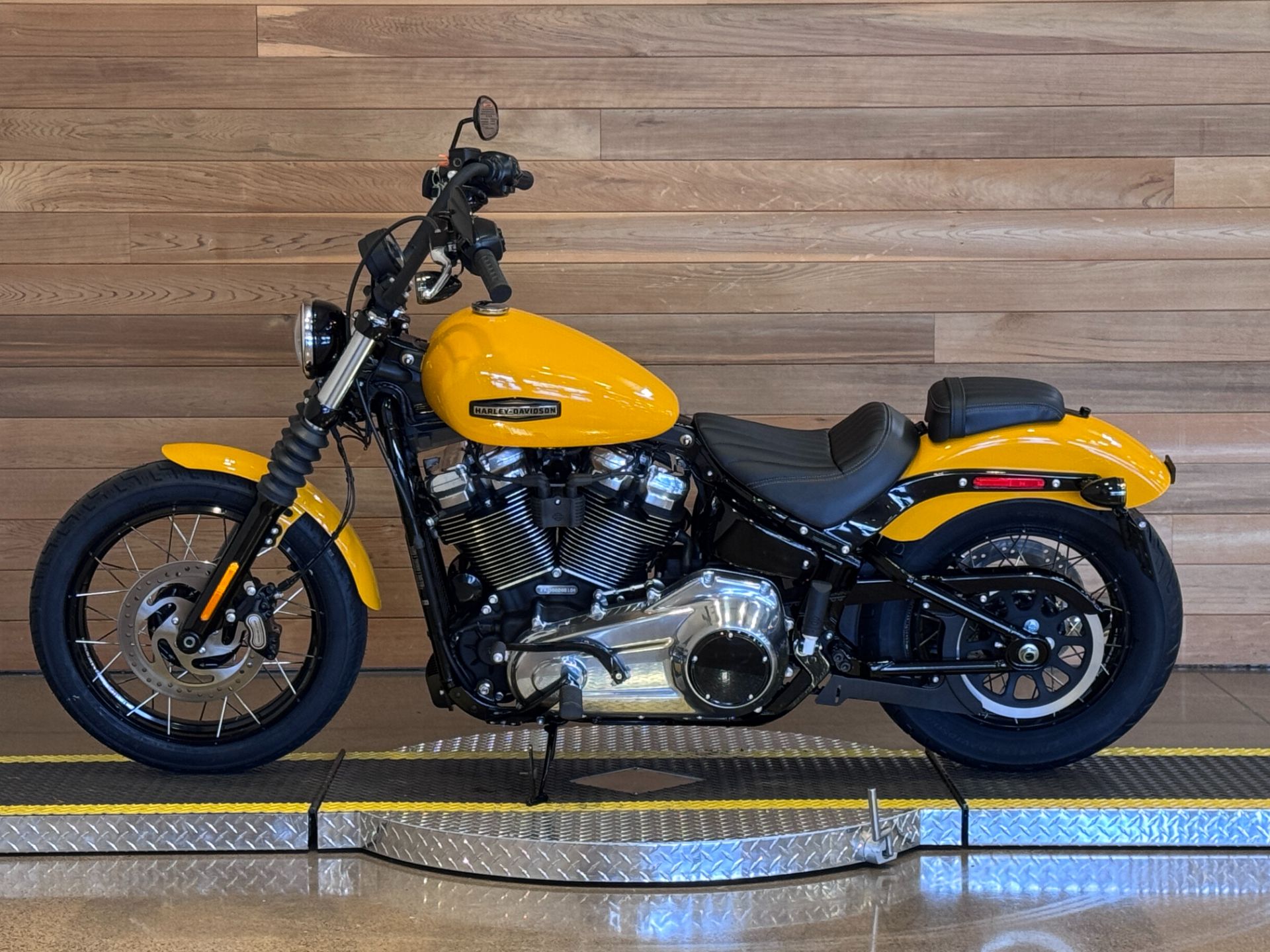 2025 Harley-Davidson Street Bob® in Salem, Oregon - Photo 5