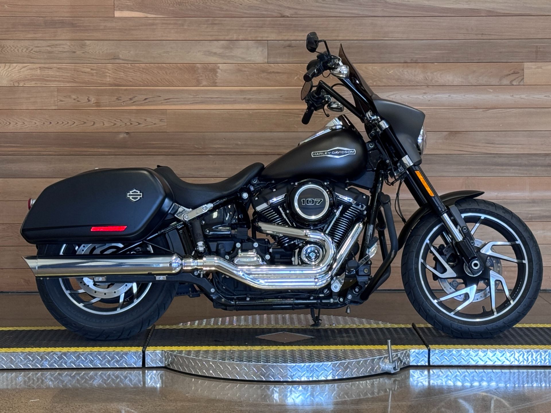 2020 Harley-Davidson Sport Glide® in Salem, Oregon - Photo 1