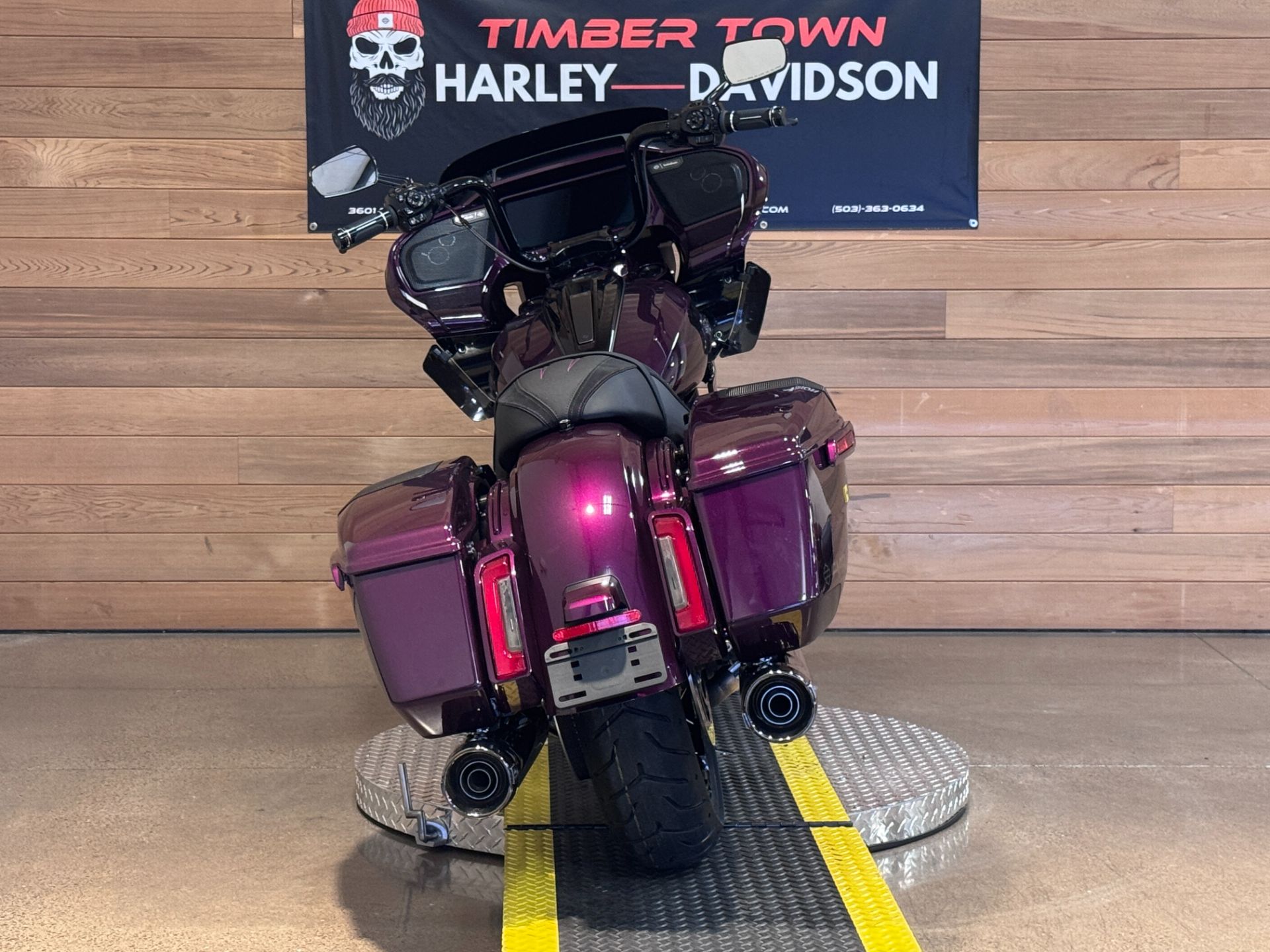2025 Harley-Davidson CVO™ Road Glide® in Salem, Oregon - Photo 6
