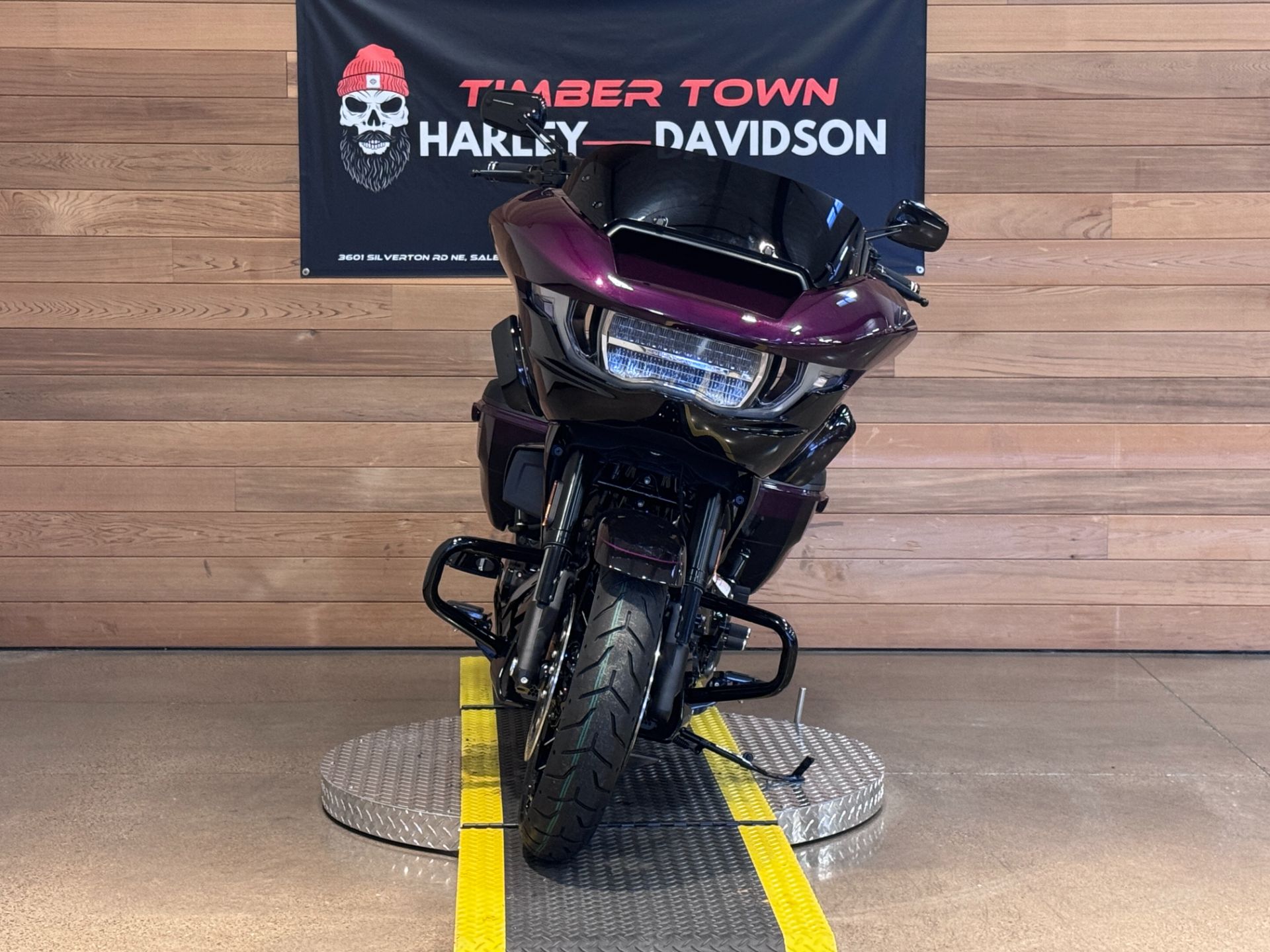 2025 Harley-Davidson CVO™ Road Glide® in Salem, Oregon - Photo 3