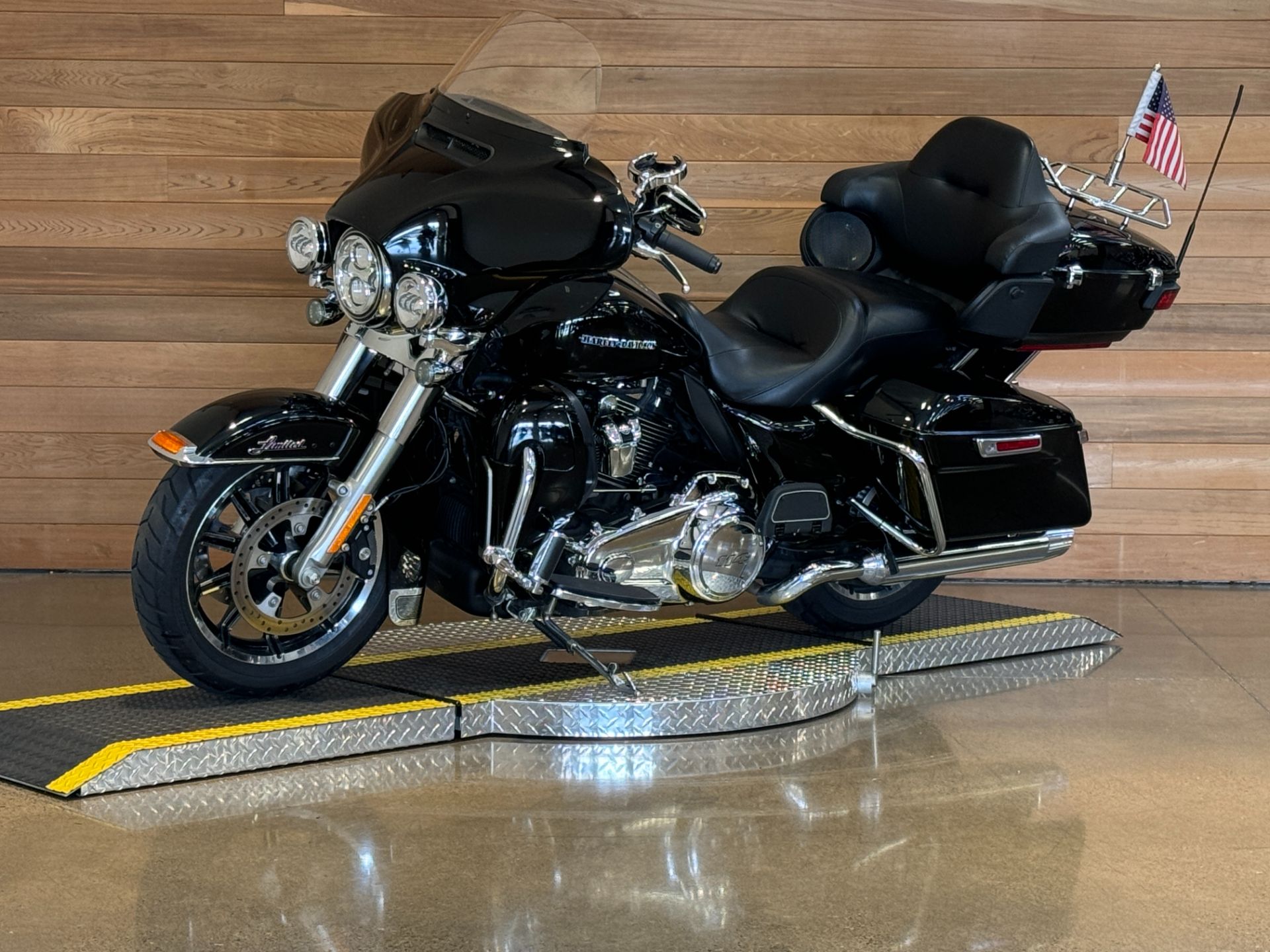 2019 Harley-Davidson Ultra Limited in Salem, Oregon - Photo 4