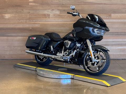 2025 Harley-Davidson Road Glide® in Salem, Oregon - Photo 2