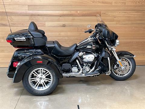 2024 Harley-Davidson Tri Glide® Ultra in Salem, Oregon - Photo 1