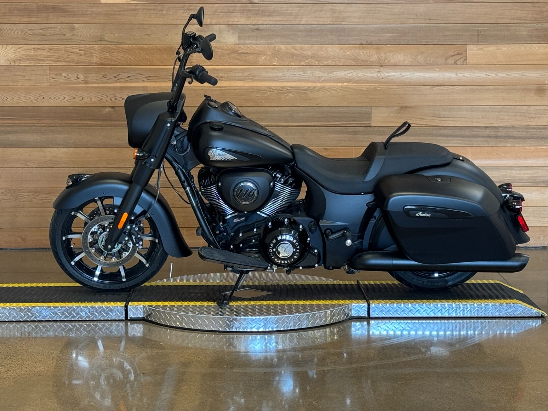 2021 Indian Motorcycle Springfield® Dark Horse® in Salem, Oregon - Photo 5