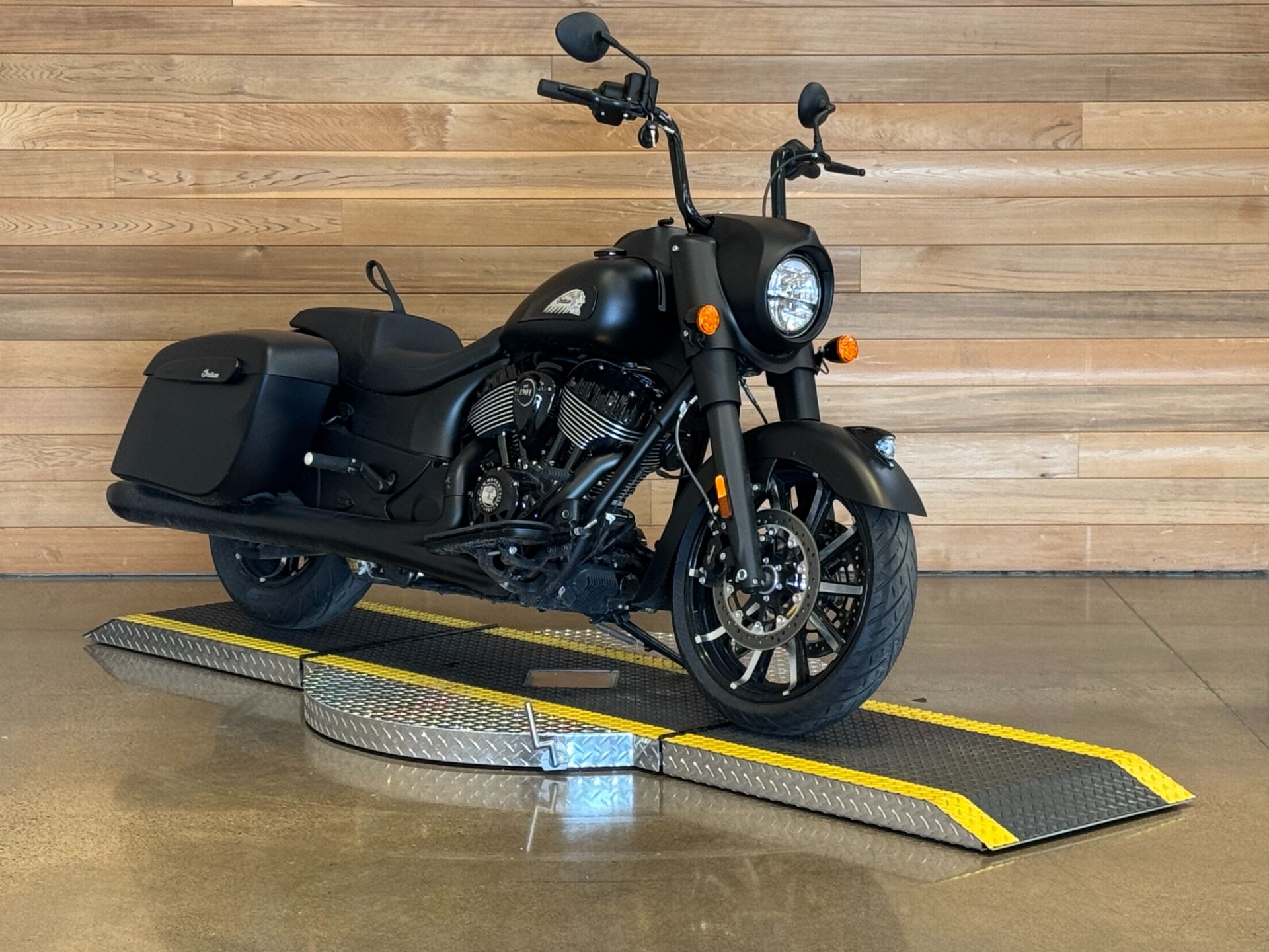 2021 Indian Motorcycle Springfield® Dark Horse® in Salem, Oregon - Photo 2