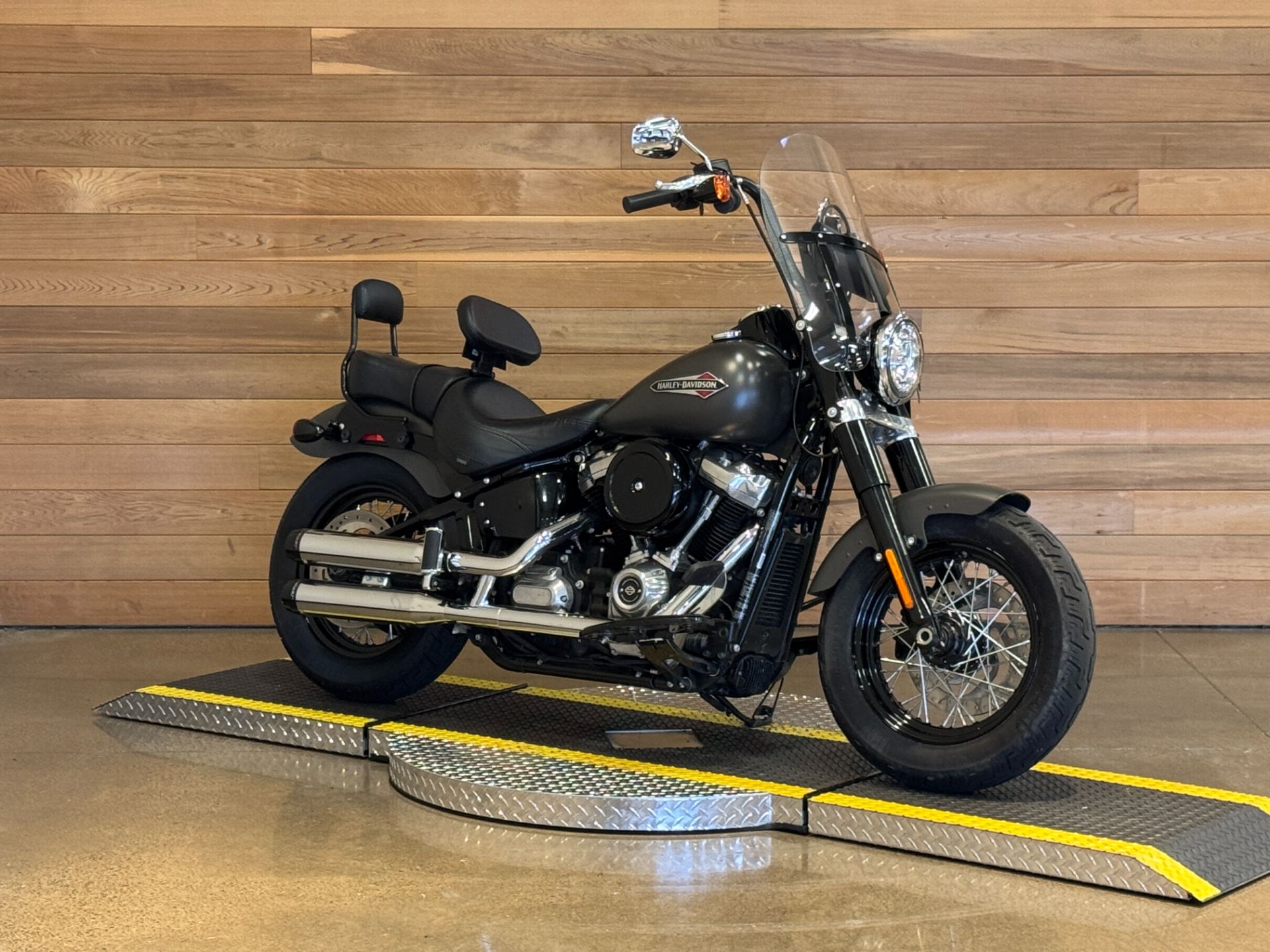 2018 Harley-Davidson Softail Slim® 107 in Salem, Oregon - Photo 2
