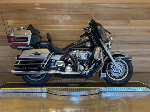 2004 Harley-Davidson FLHTCUI Ultra Classic® Electra Glide® in Salem, Oregon - Photo 1