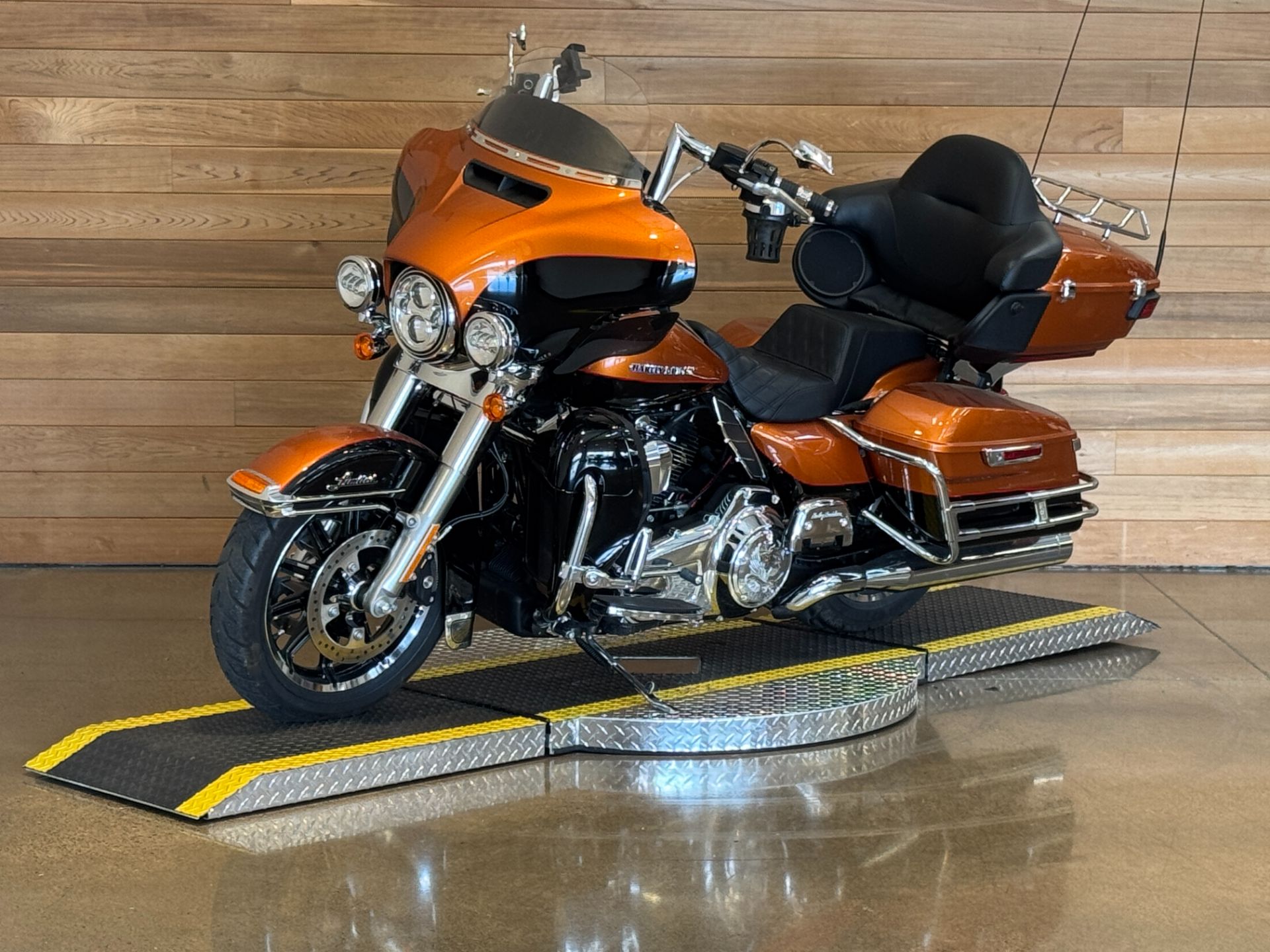 2014 Harley-Davidson Ultra Limited in Salem, Oregon - Photo 4