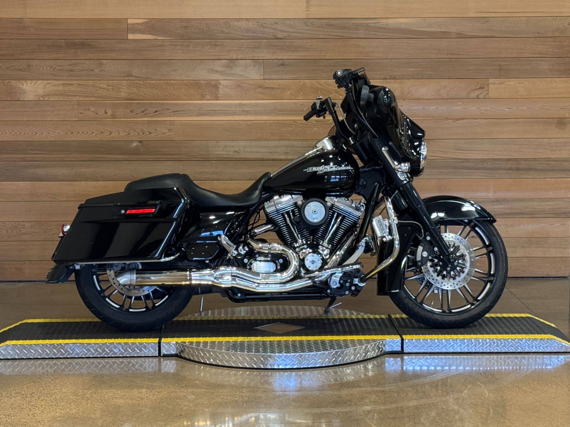 2013 Harley-Davidson Street Glide® in Salem, Oregon - Photo 1