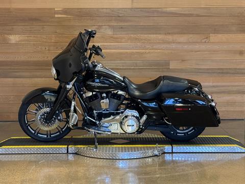 2013 Harley-Davidson Street Glide® in Salem, Oregon - Photo 5