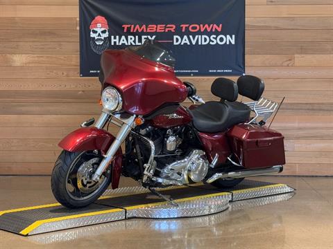 2009 Harley-Davidson Street Glide® in Salem, Oregon - Photo 4