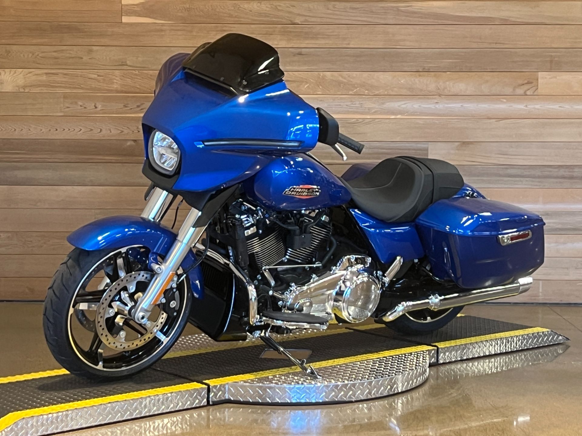 2024 Harley-Davidson Street Glide® in Salem, Oregon - Photo 4