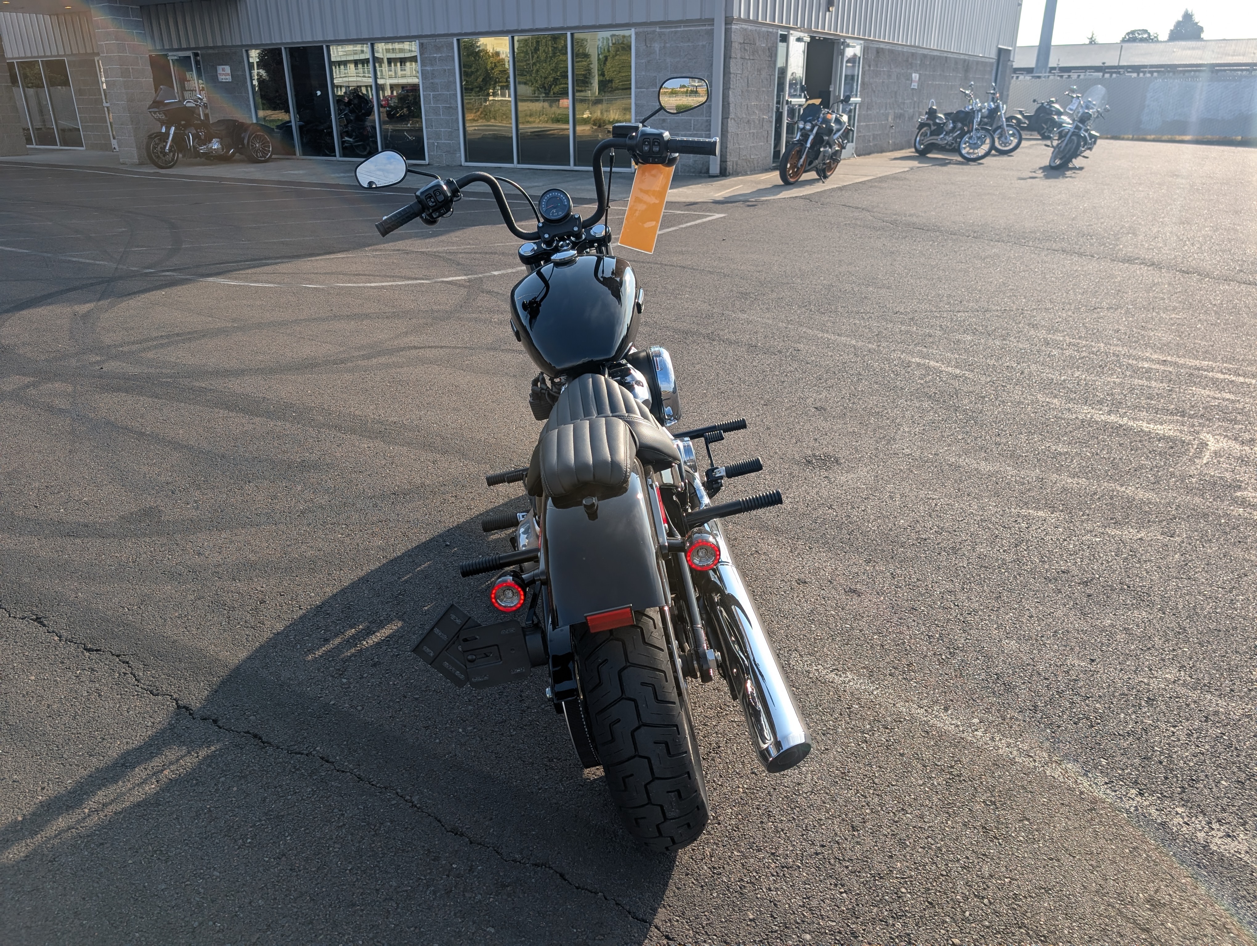 2025 Harley-Davidson Street Bob® 6