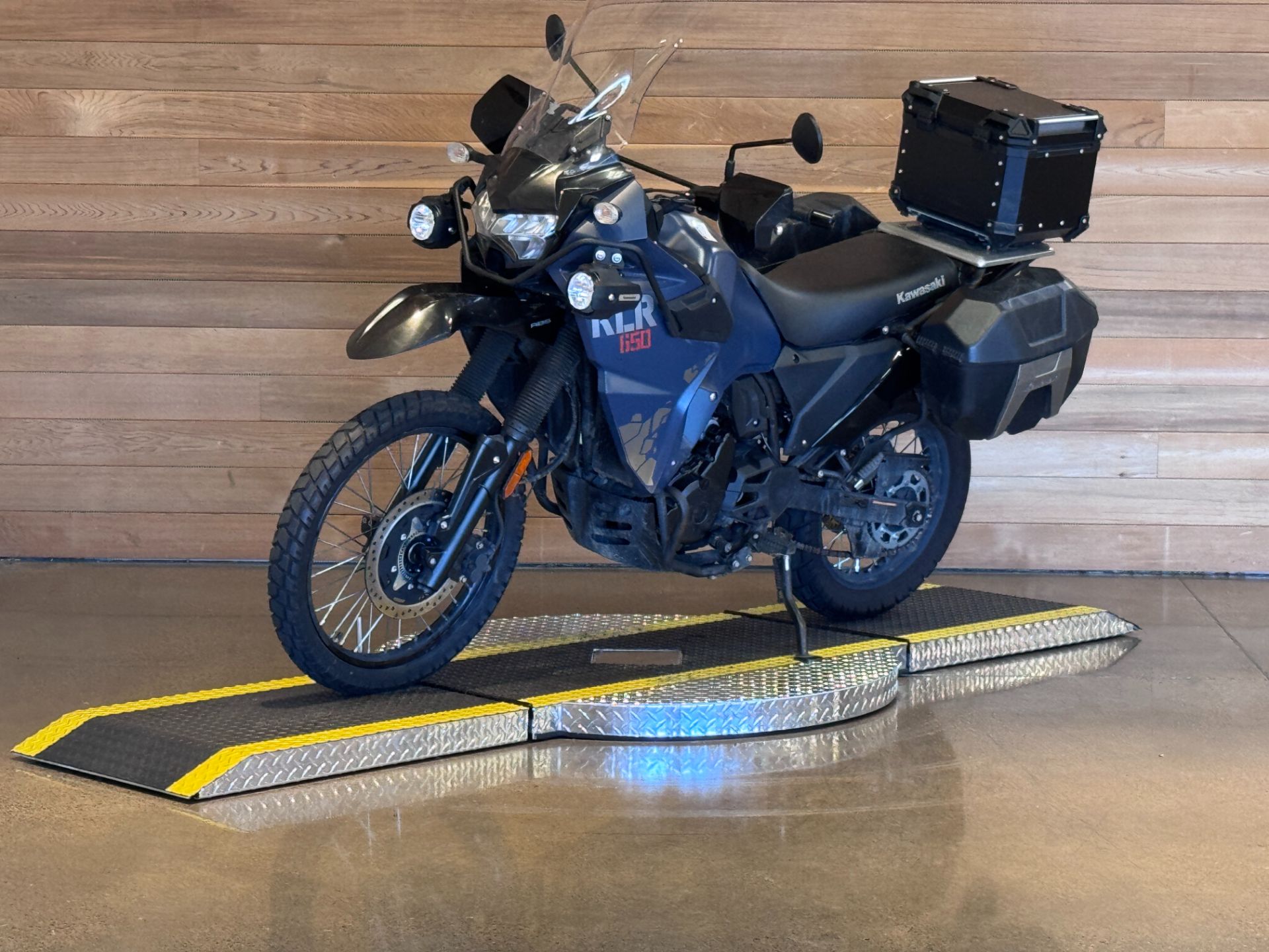 2024 Kawasaki KLR 650 Adventure ABS in Salem, Oregon - Photo 4