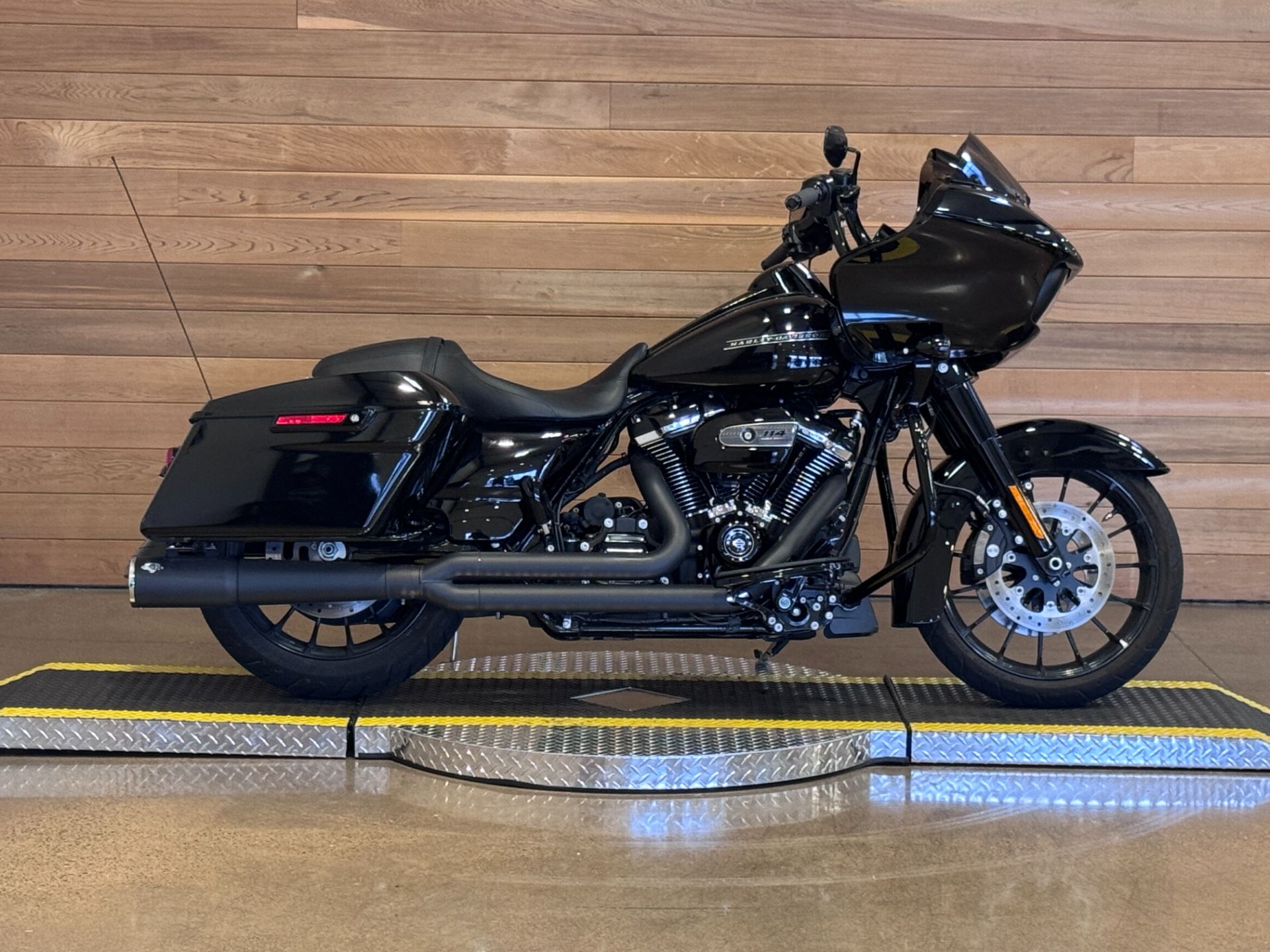 2019 Harley-Davidson Road Glide® Special in Salem, Oregon - Photo 1