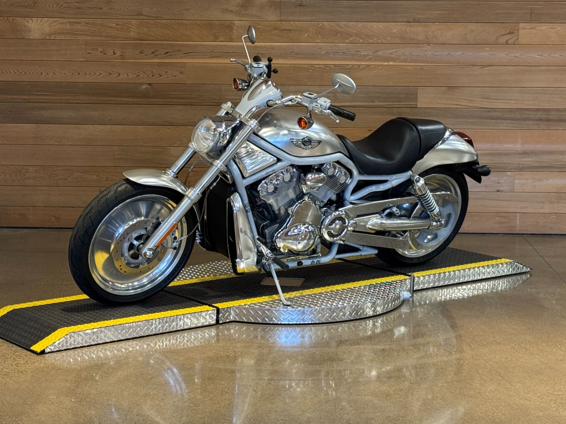 2003 Harley-Davidson VRSCA  V-Rod® 4