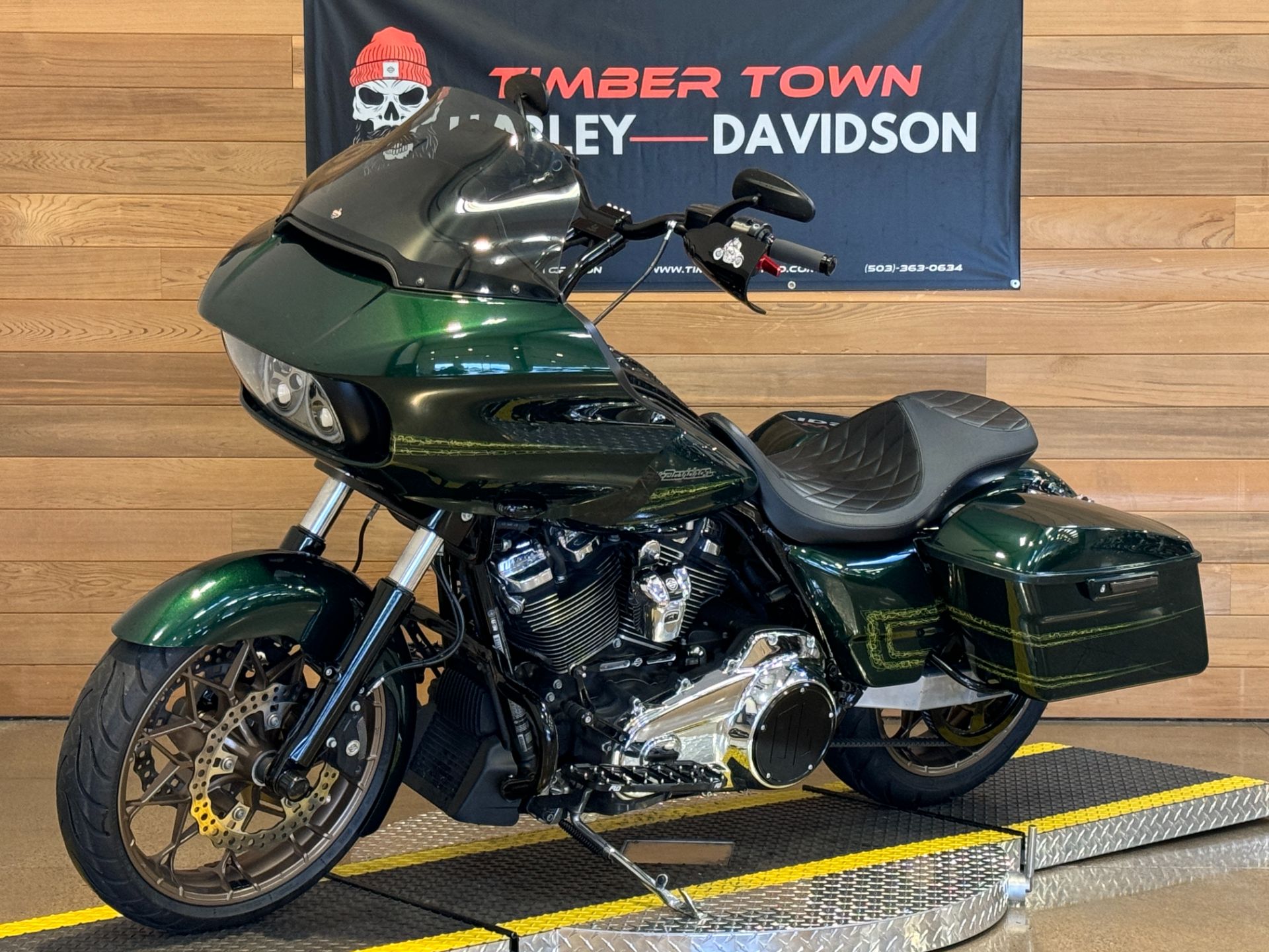 2019 Harley-Davidson Road Glide® in Salem, Oregon - Photo 4