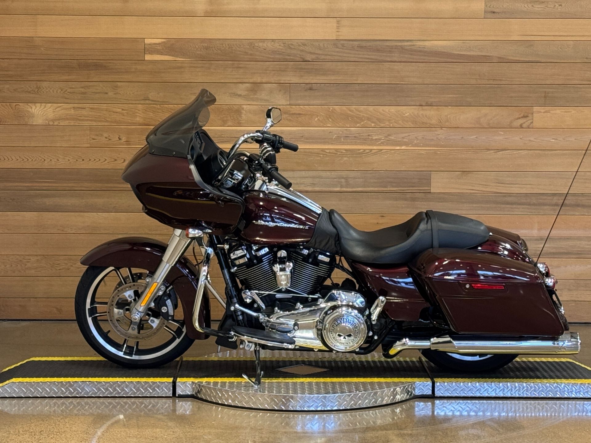 2018 Harley-Davidson Road Glide® in Salem, Oregon - Photo 5
