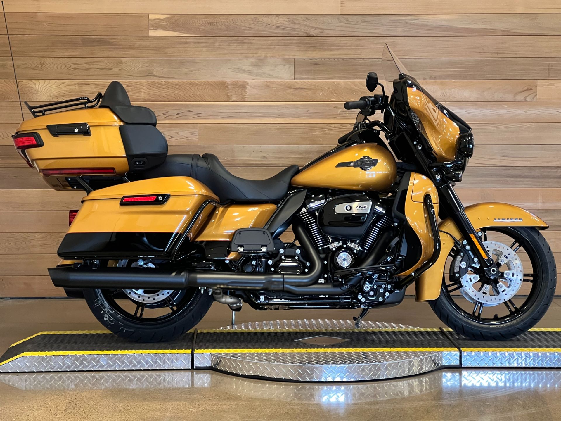 2023 Harley-Davidson Ultra Limited in Salem, Oregon - Photo 1