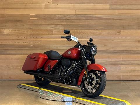 2025 Harley-Davidson Road King® Special in Salem, Oregon - Photo 2